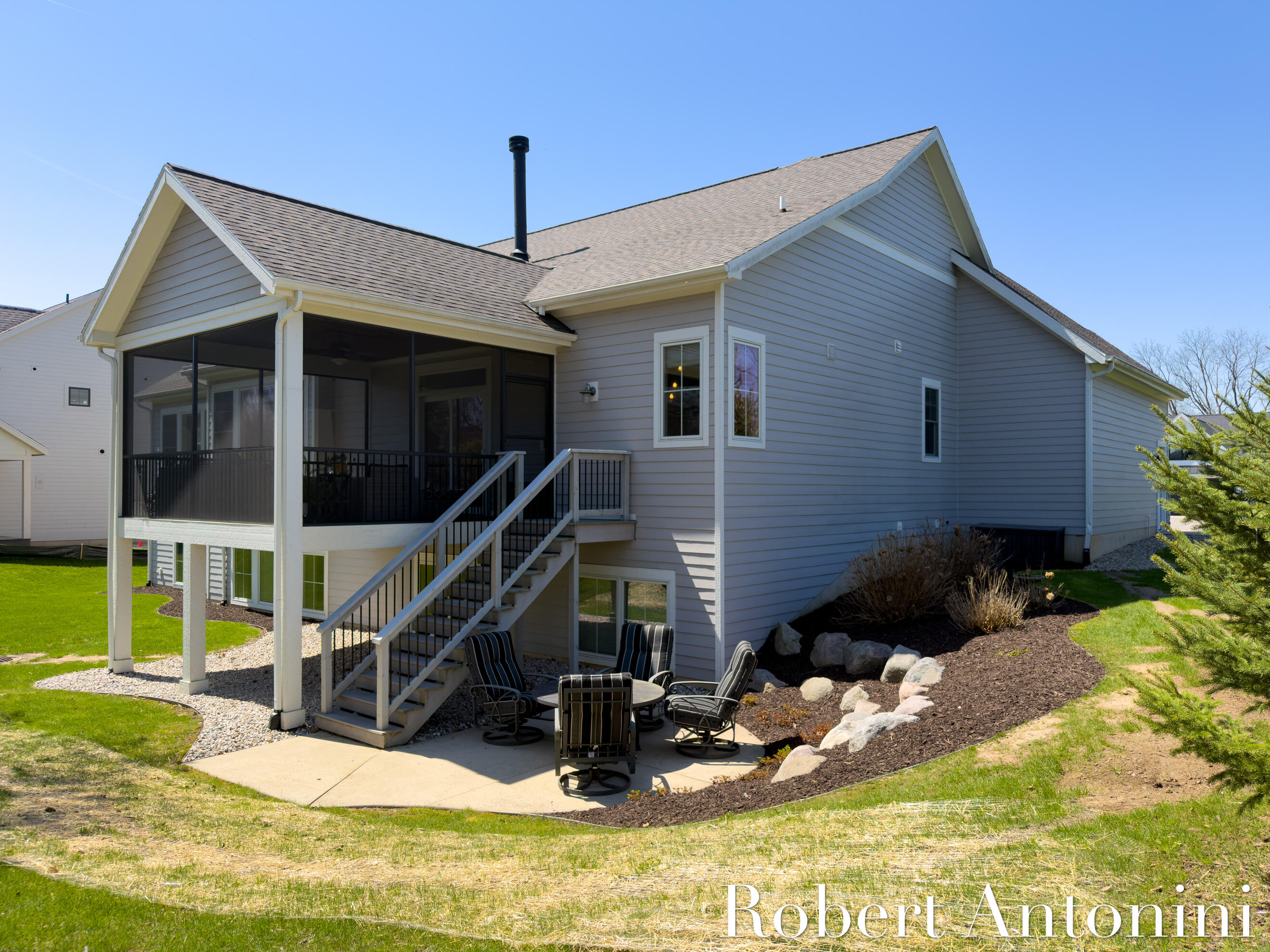 2352 Lake Birch Court NE Grand Rapids MI 49525