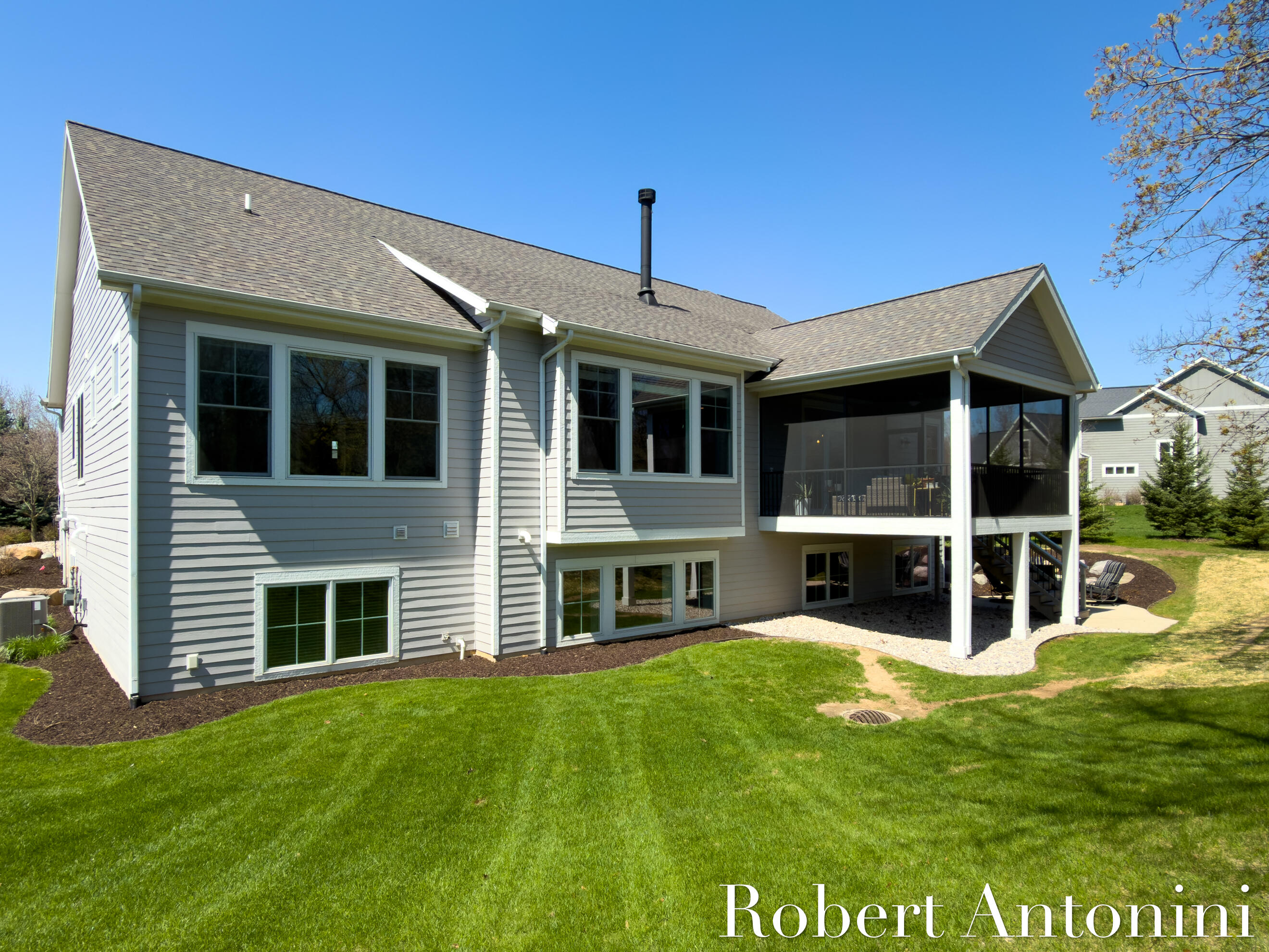 2352 Lake Birch Court NE Grand Rapids MI 49525