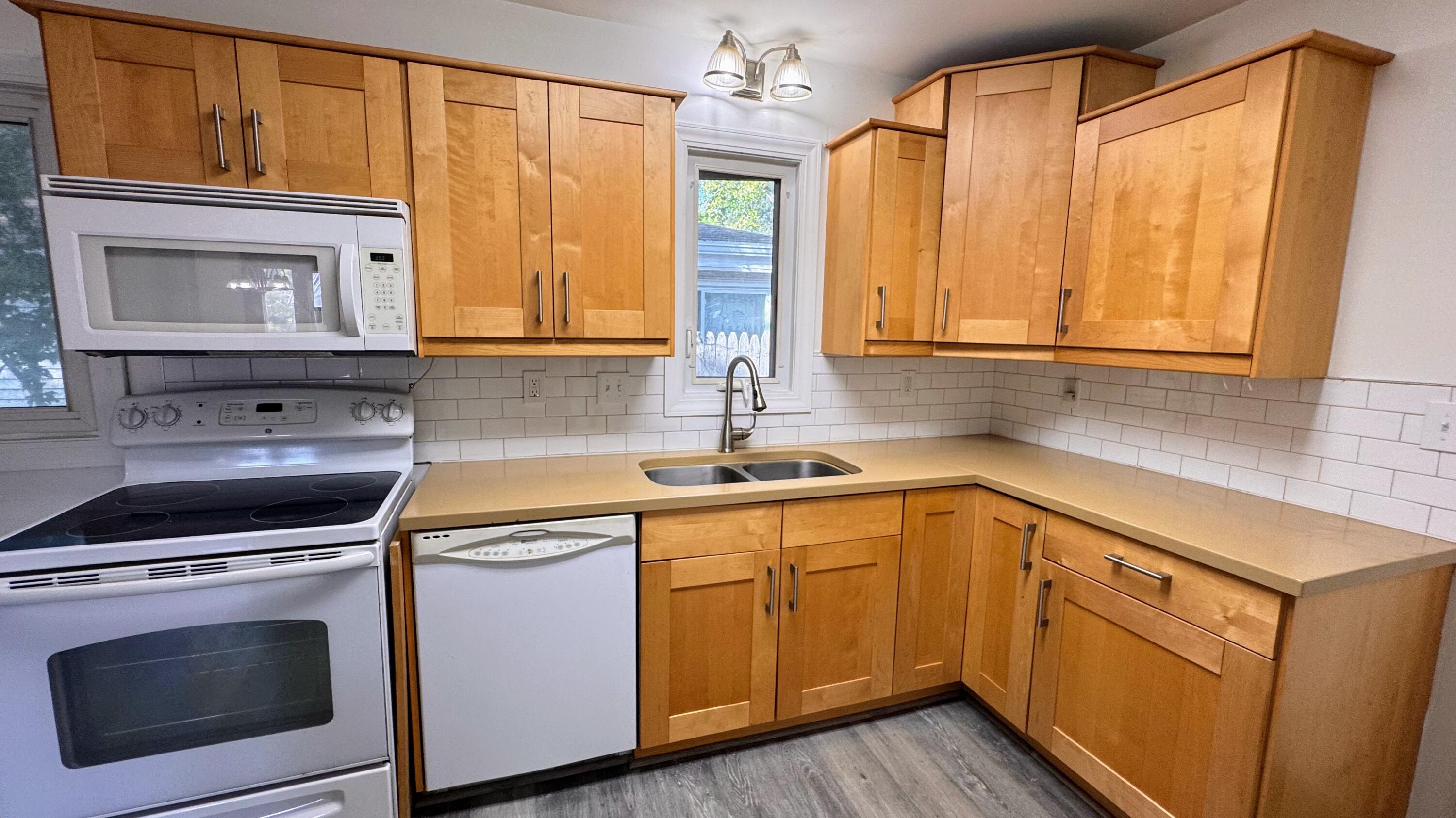 2030 Sinclair Avenue NE Grand Rapids MI 49505