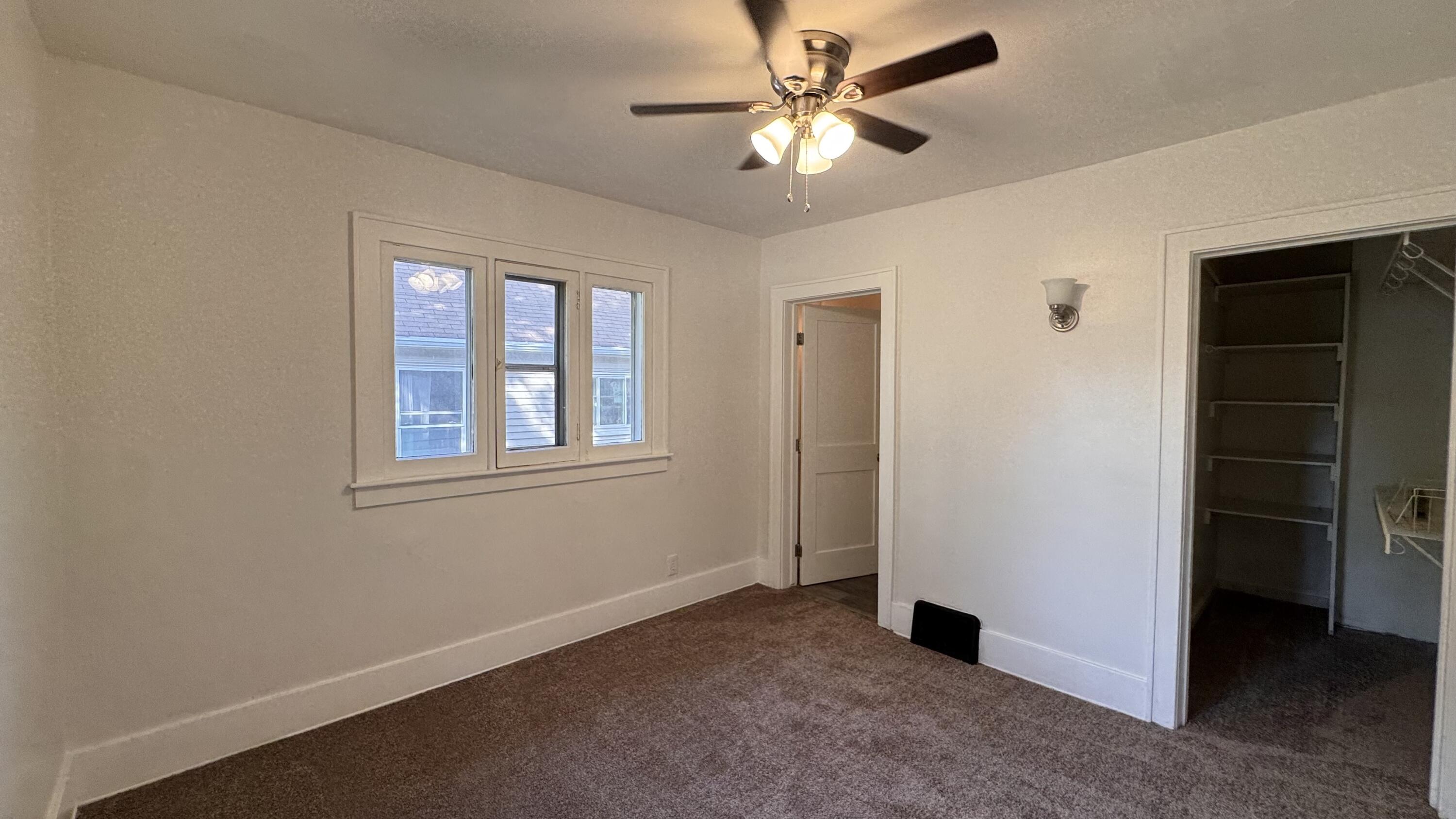 2030 Sinclair Avenue NE Grand Rapids MI 49505