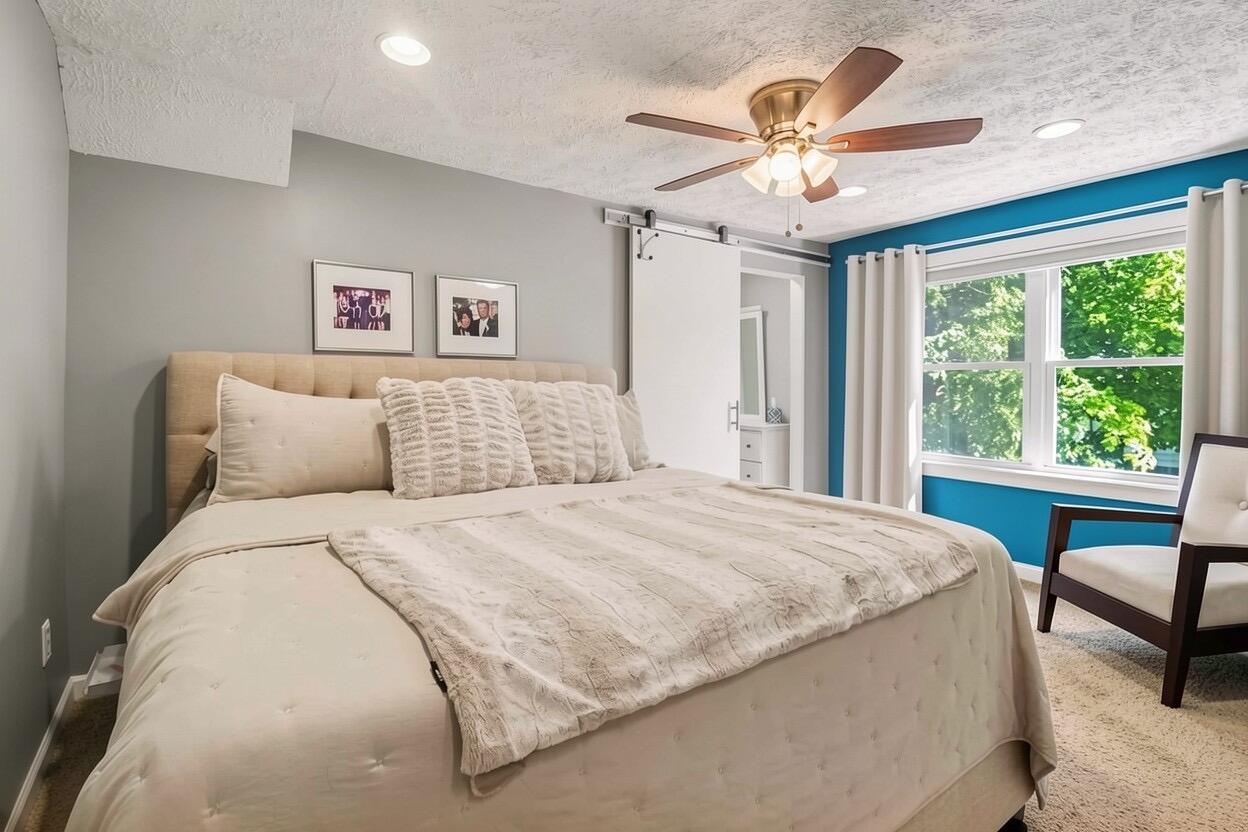 209 S Washington Avenue Ludington MI 49431