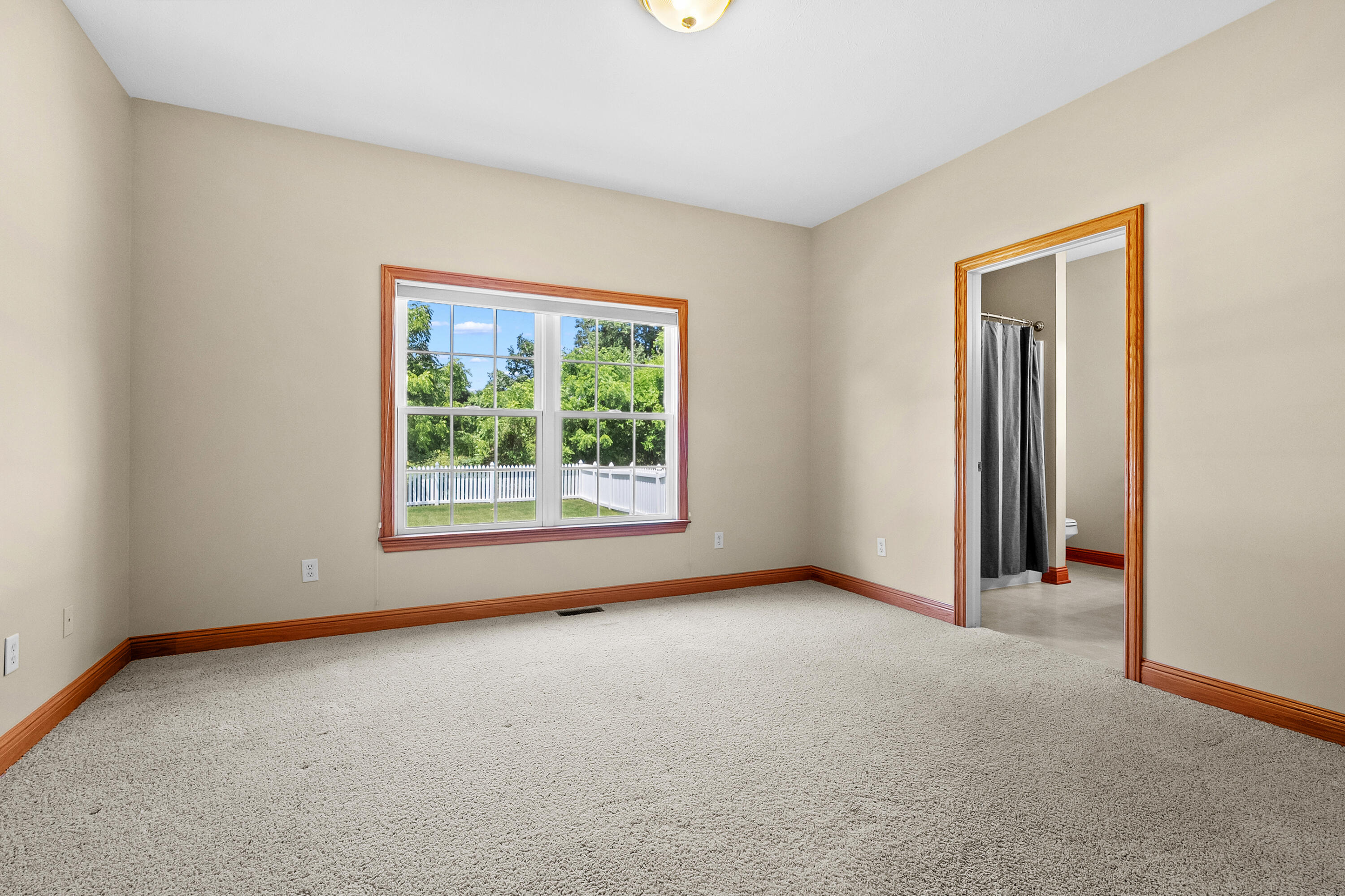 597 Winter Slope Kalamazoo MI 49009