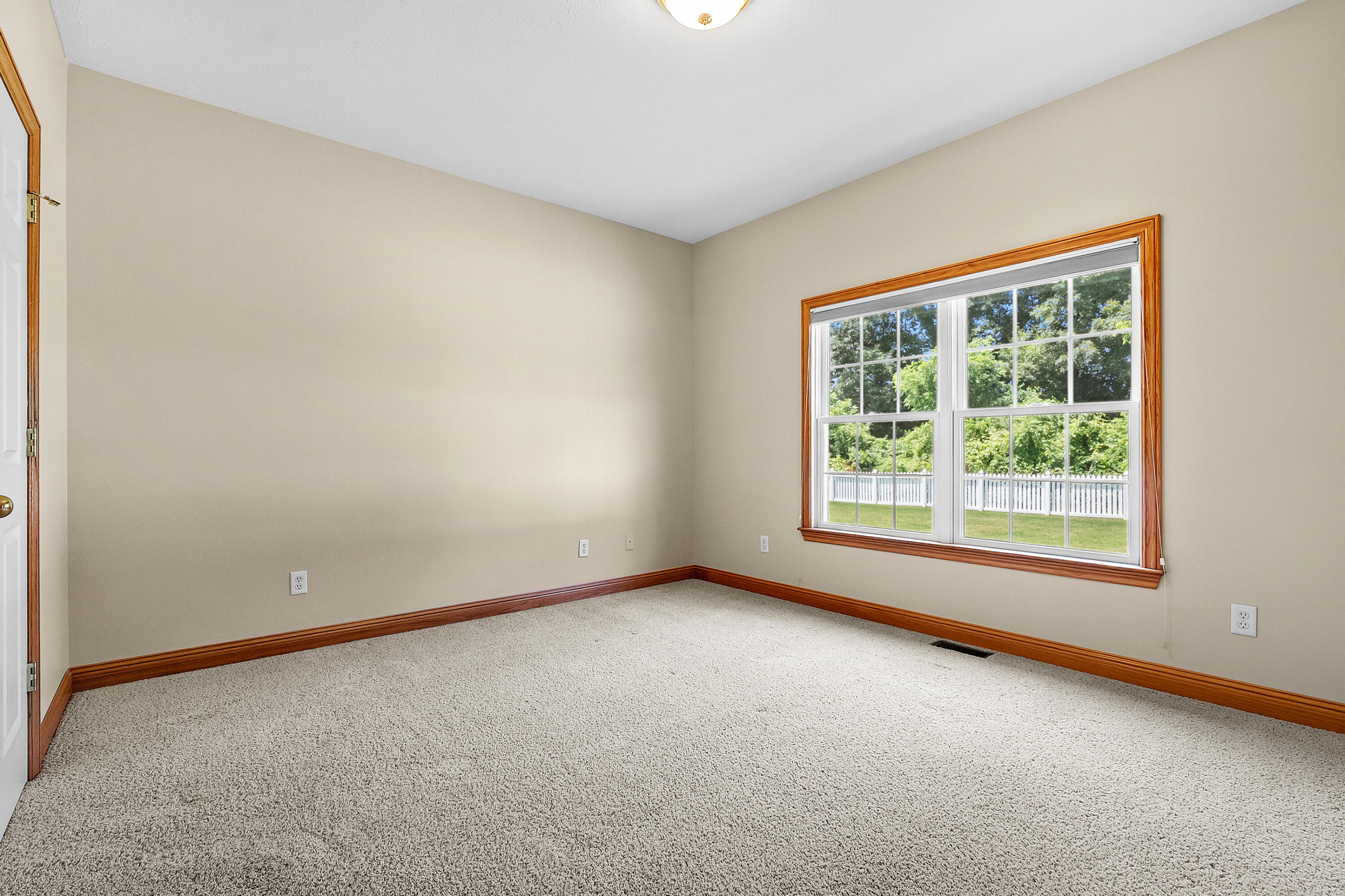 597 Winter Slope Kalamazoo MI 49009