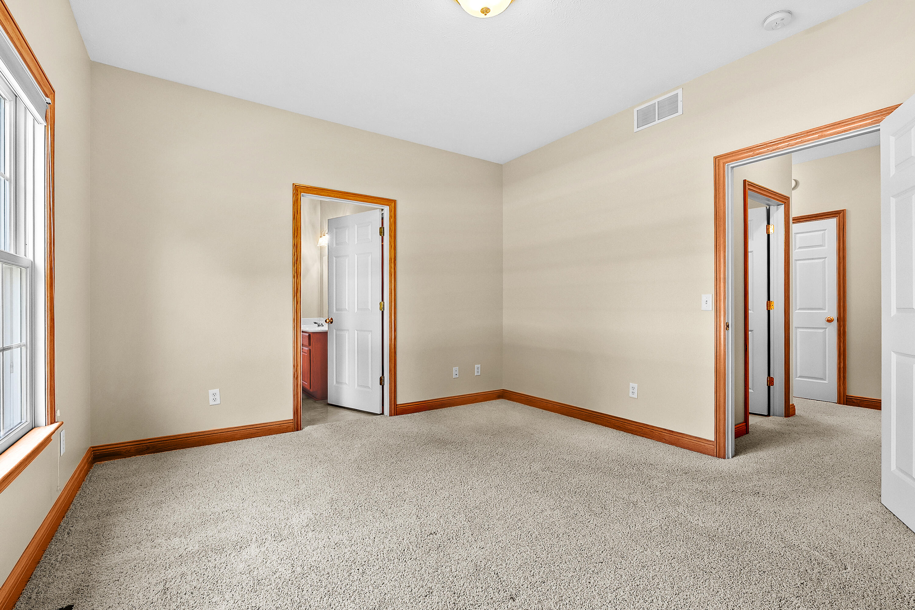 597 Winter Slope Kalamazoo MI 49009
