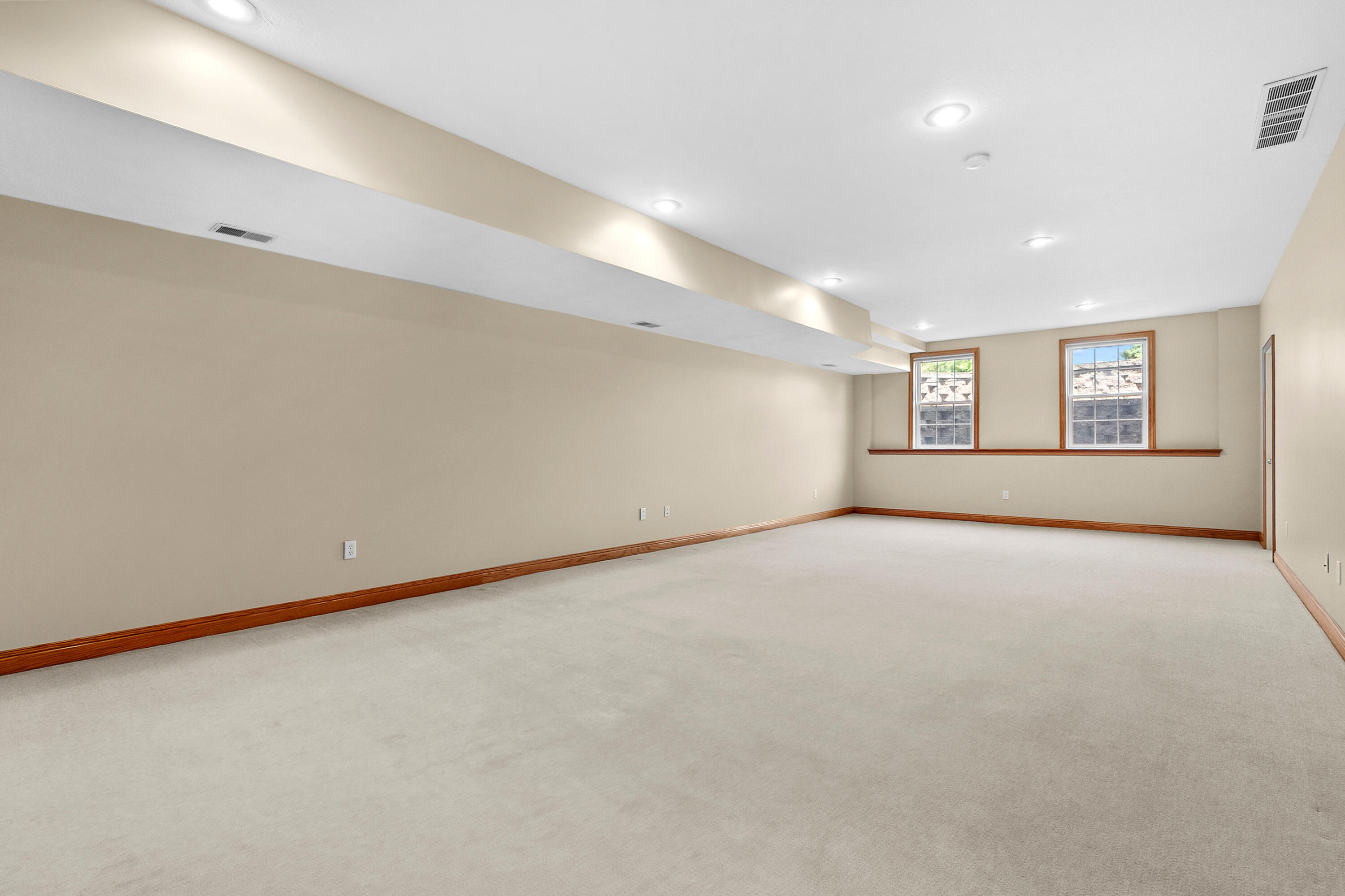 597 Winter Slope Kalamazoo MI 49009
