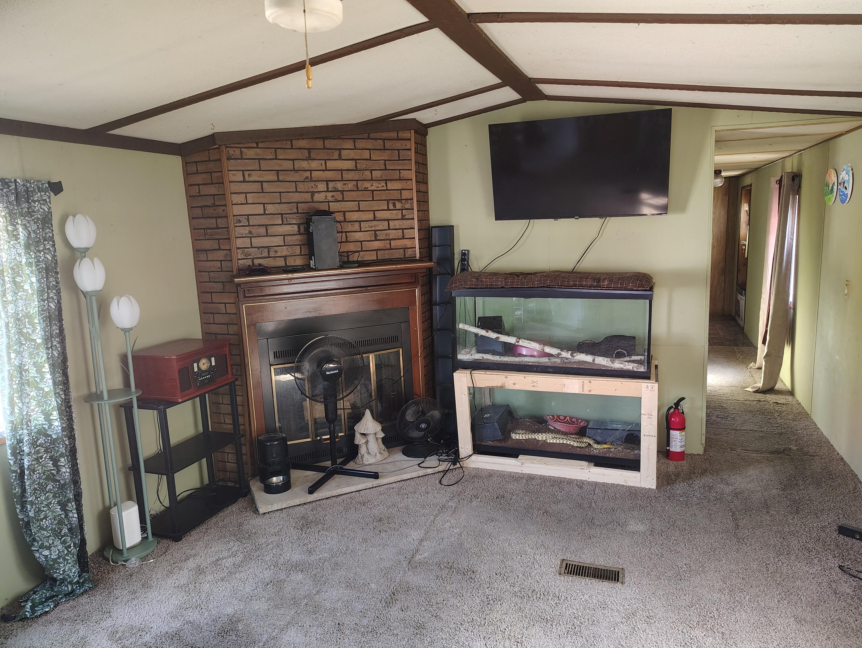 3658 Sugar Loaf Street NW Grand Rapids MI 49544