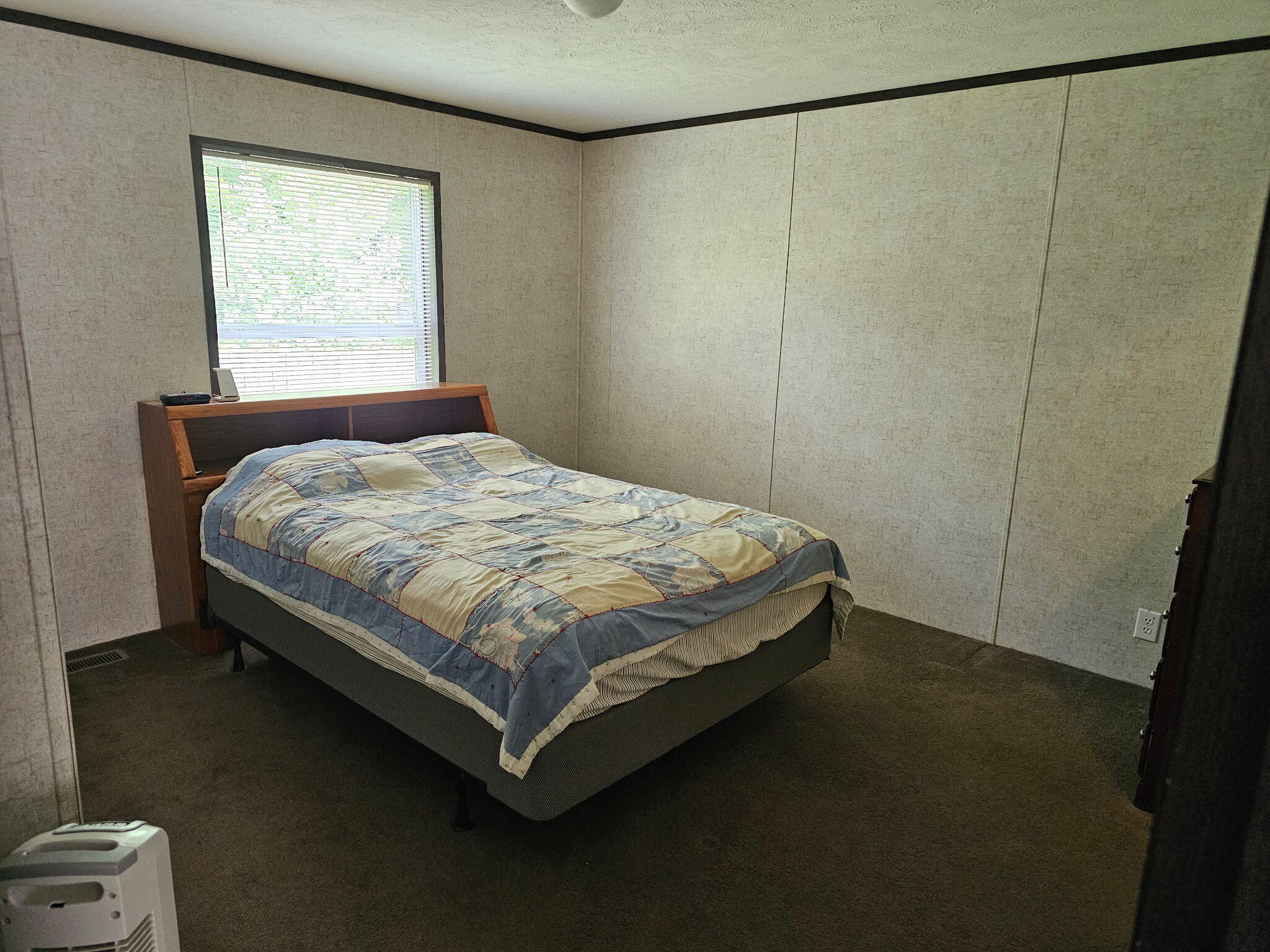 704 38th Street Allegan MI 49010