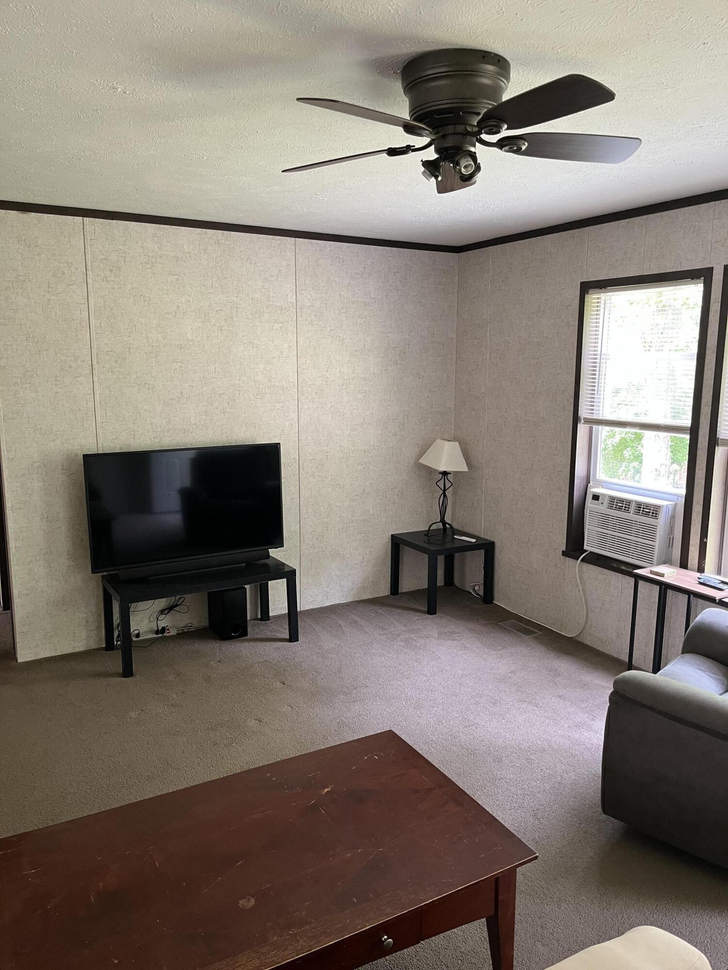 704 38th Street Allegan MI 49010