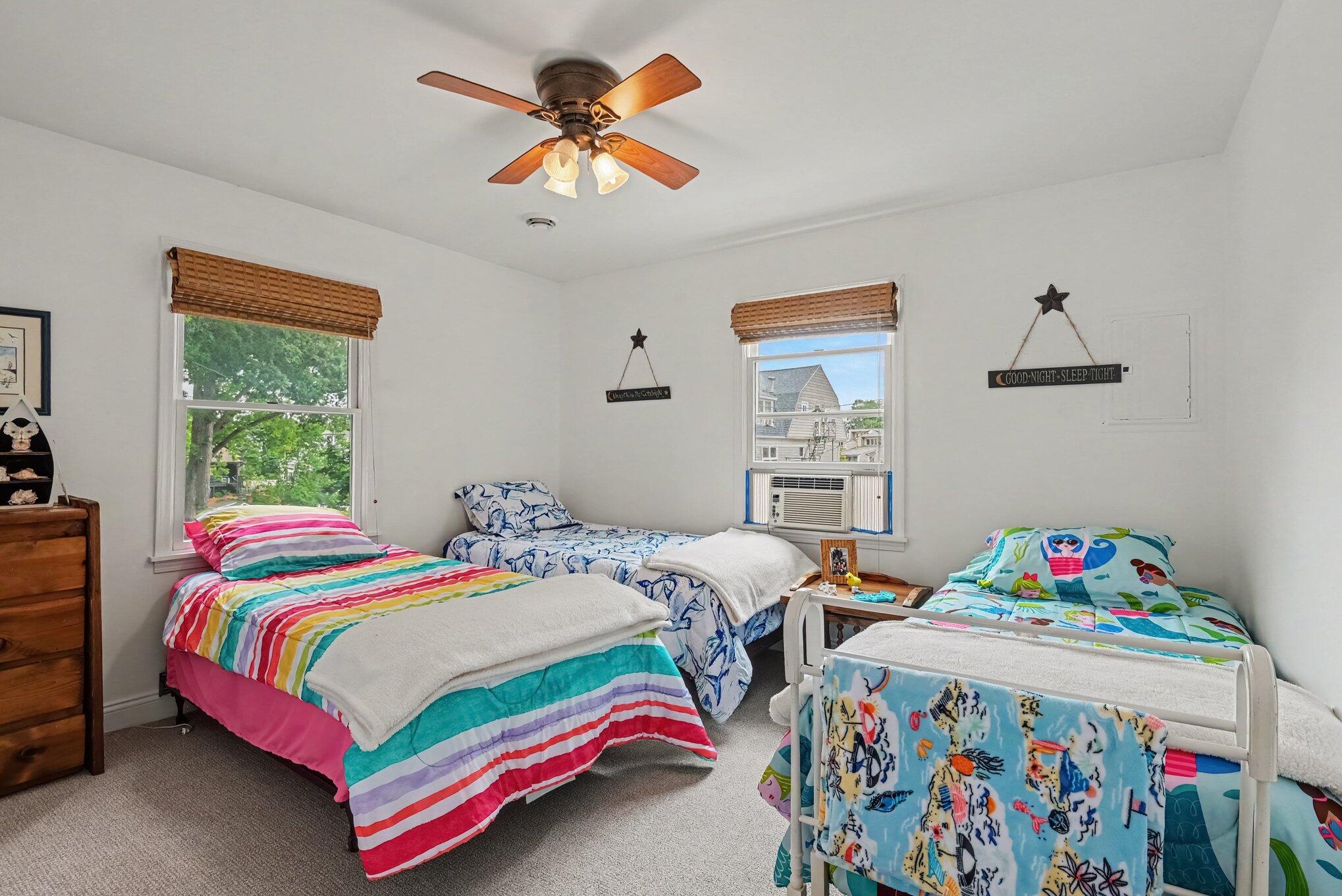 77 Park Avenue South Haven MI 49090