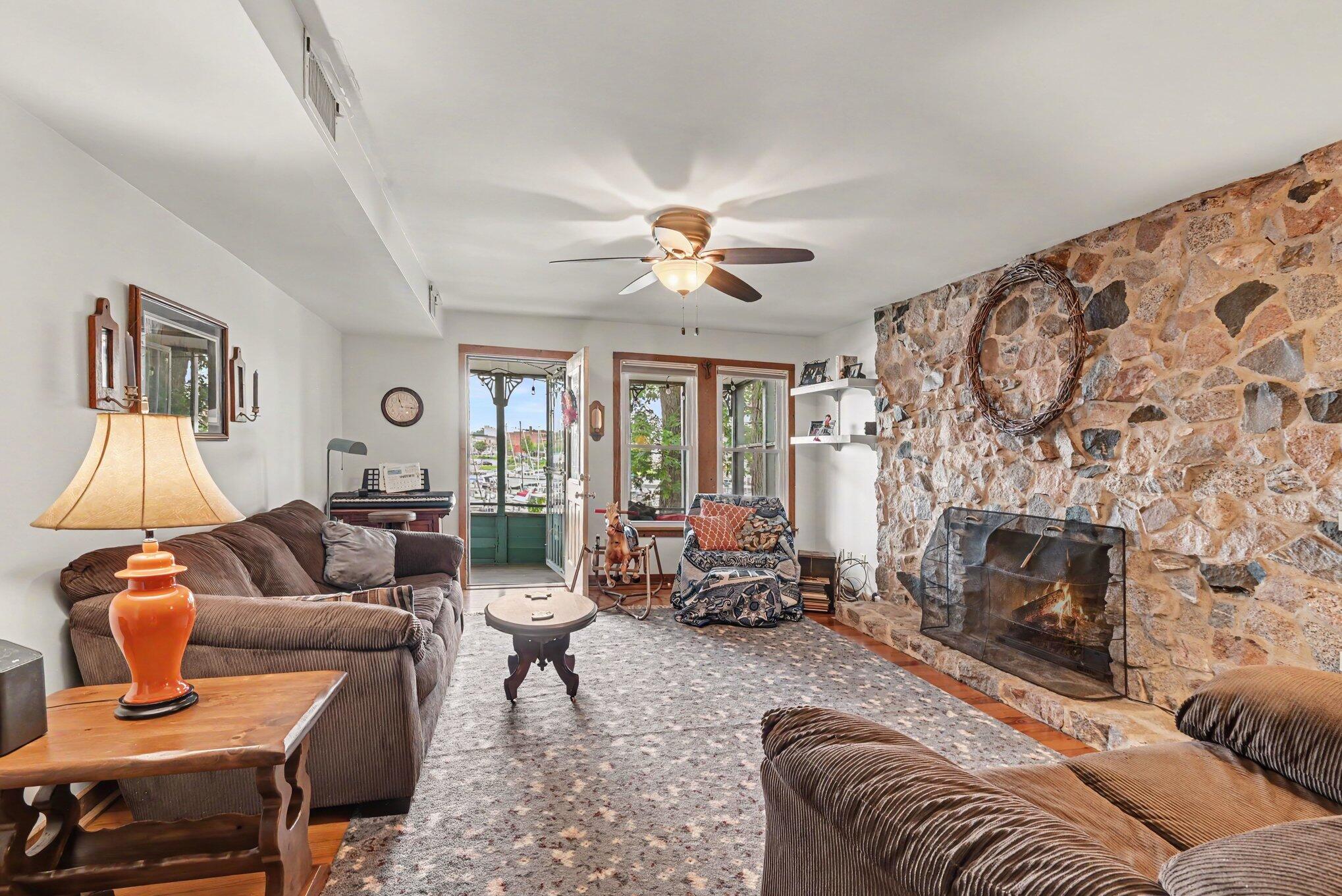 77 Park Avenue South Haven MI 49090
