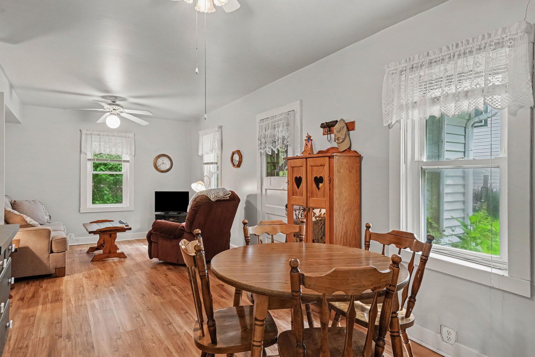 77 Park Avenue South Haven MI 49090
