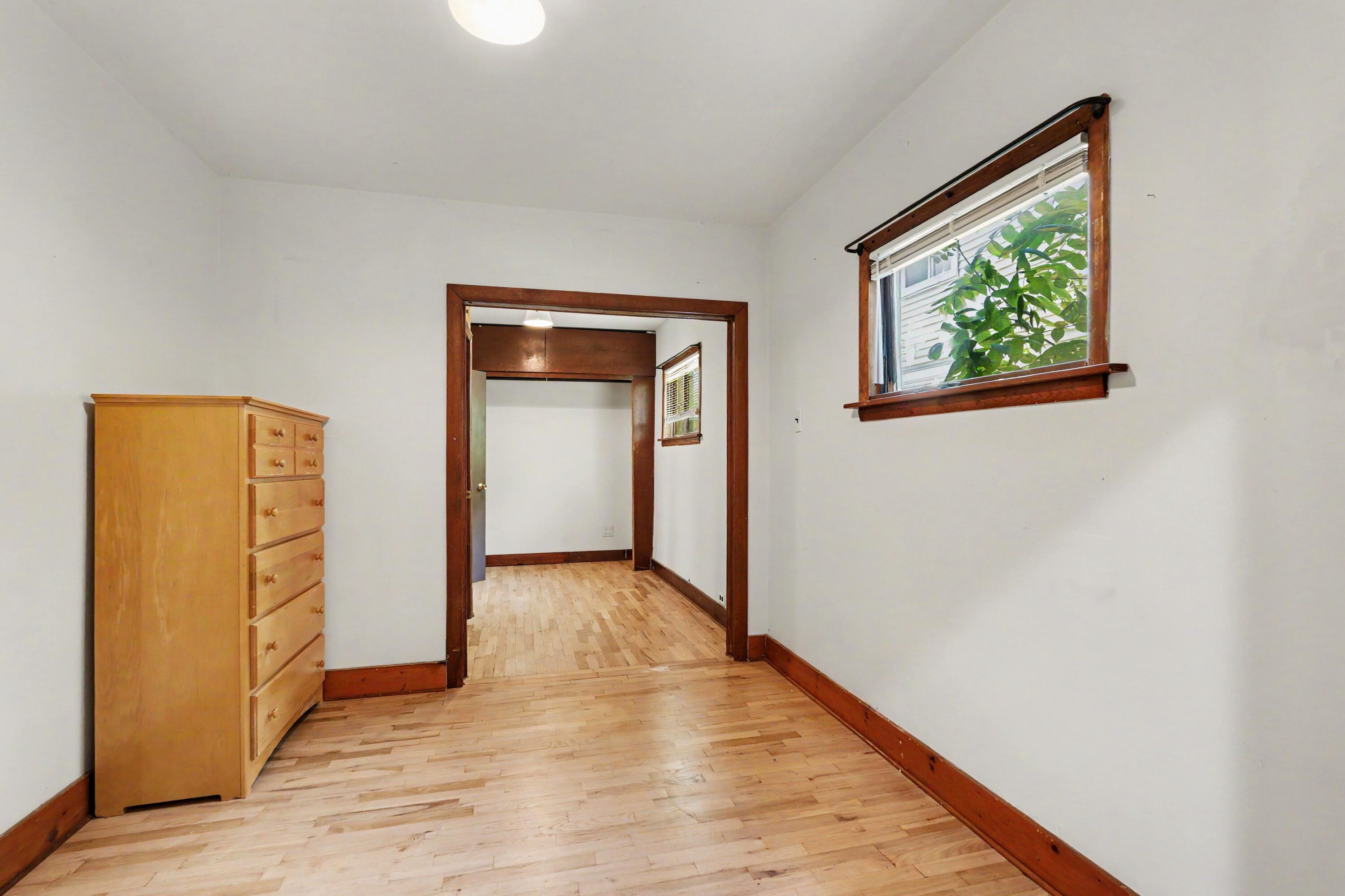 1030 Logan Street SE Grand Rapids MI 49506