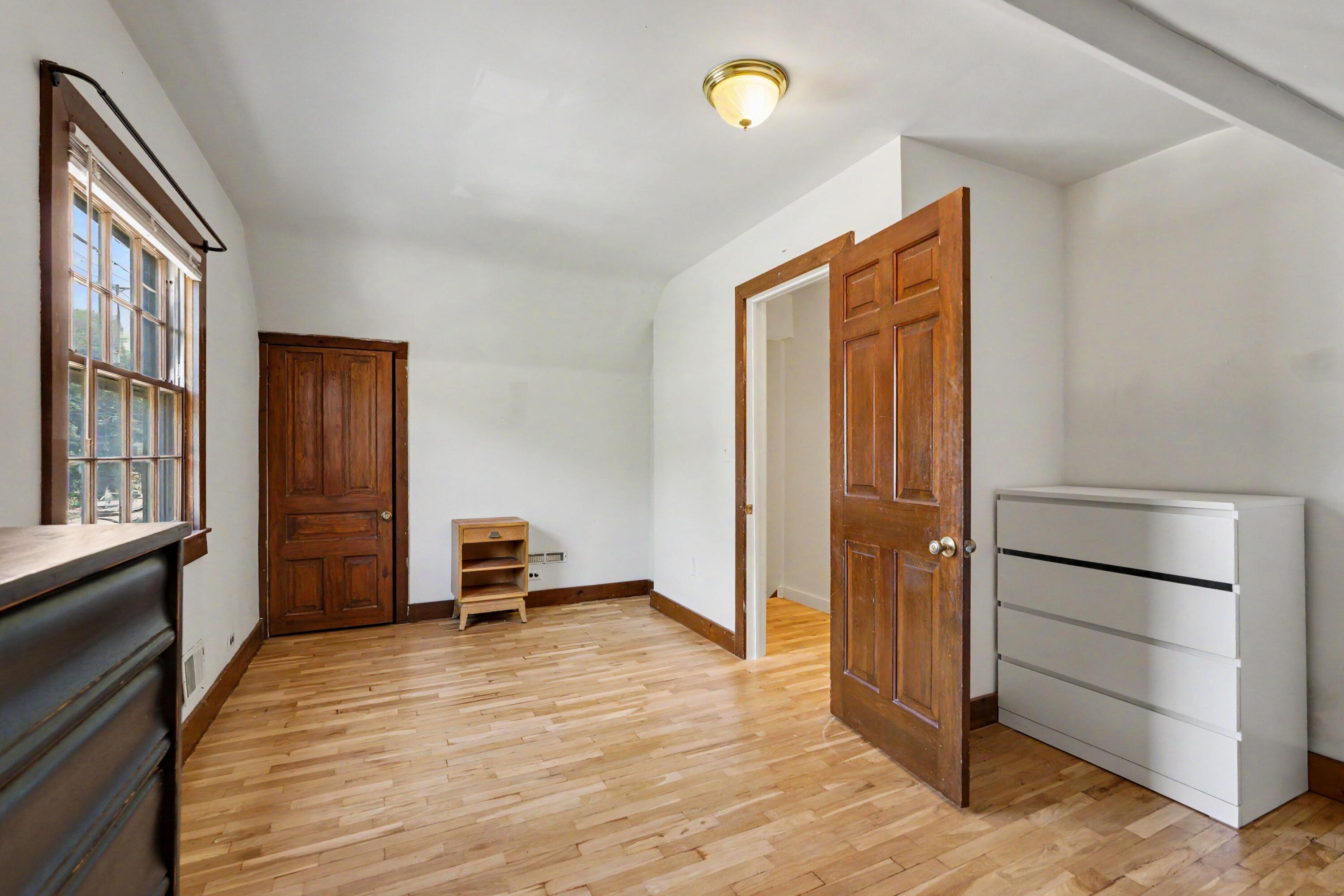 1030 Logan Street SE Grand Rapids MI 49506