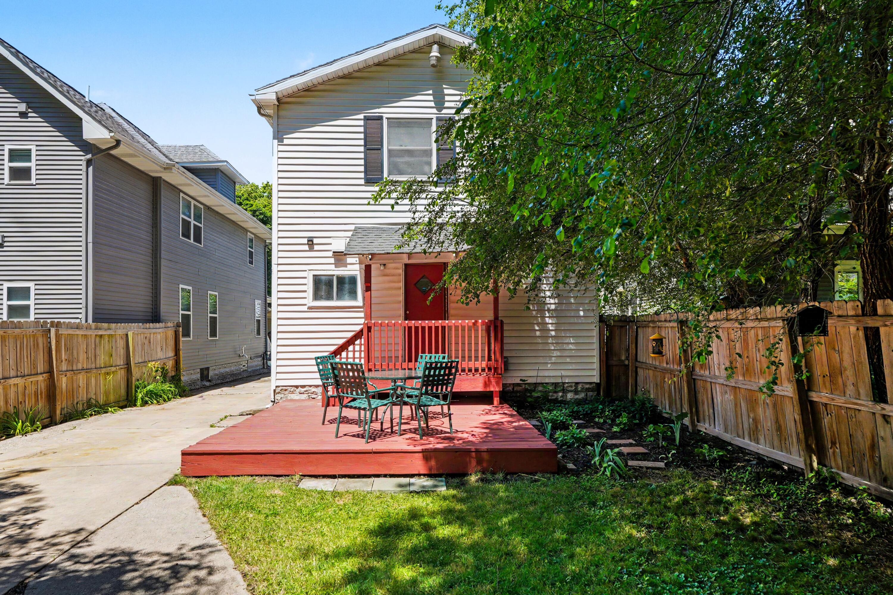 1030 Logan Street SE Grand Rapids MI 49506