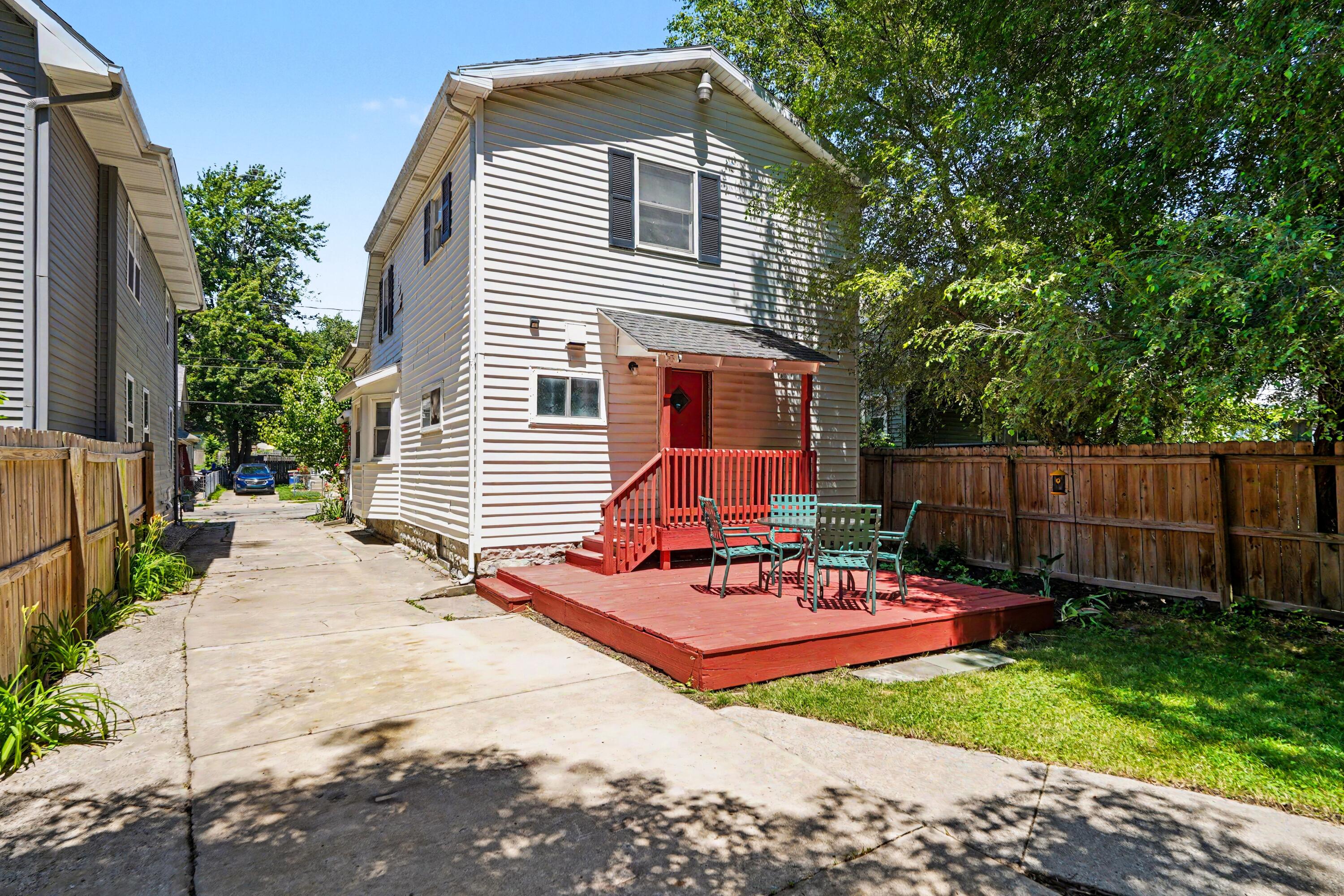 1030 Logan Street SE Grand Rapids MI 49506