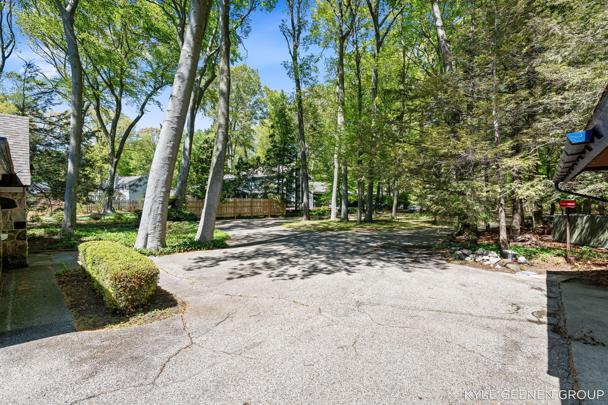 1418 Waukazoo Drive Holland MI 49424