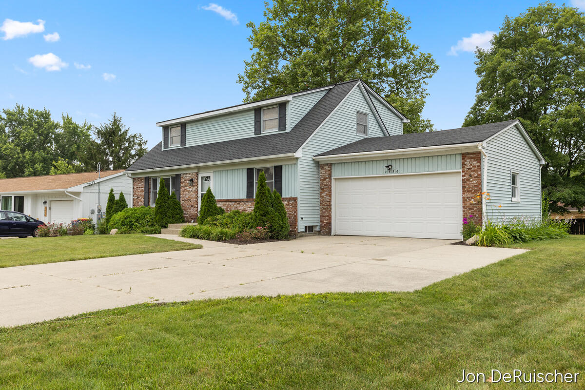 2656 Vassar Drive SE Grand Rapids MI 49506