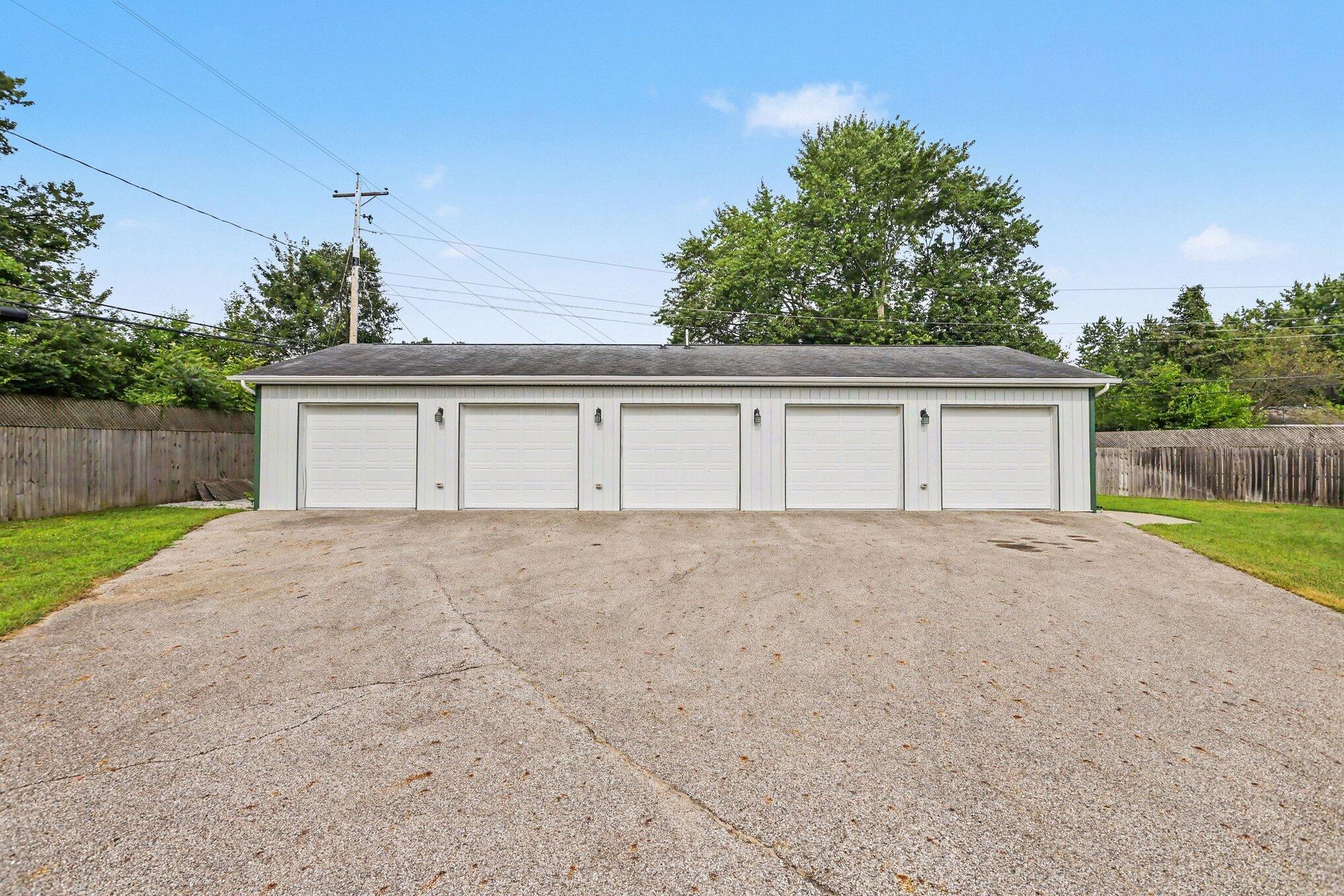 2428 Allerton Drive Niles MI 49120