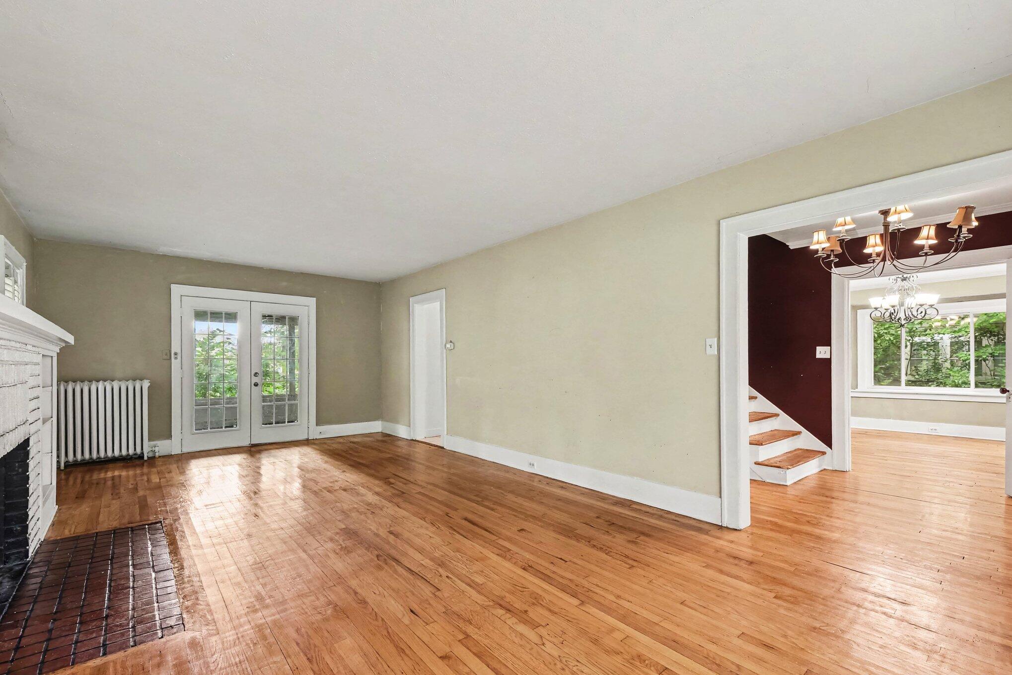 319 Aurora Street SE Grand Rapids MI 49507