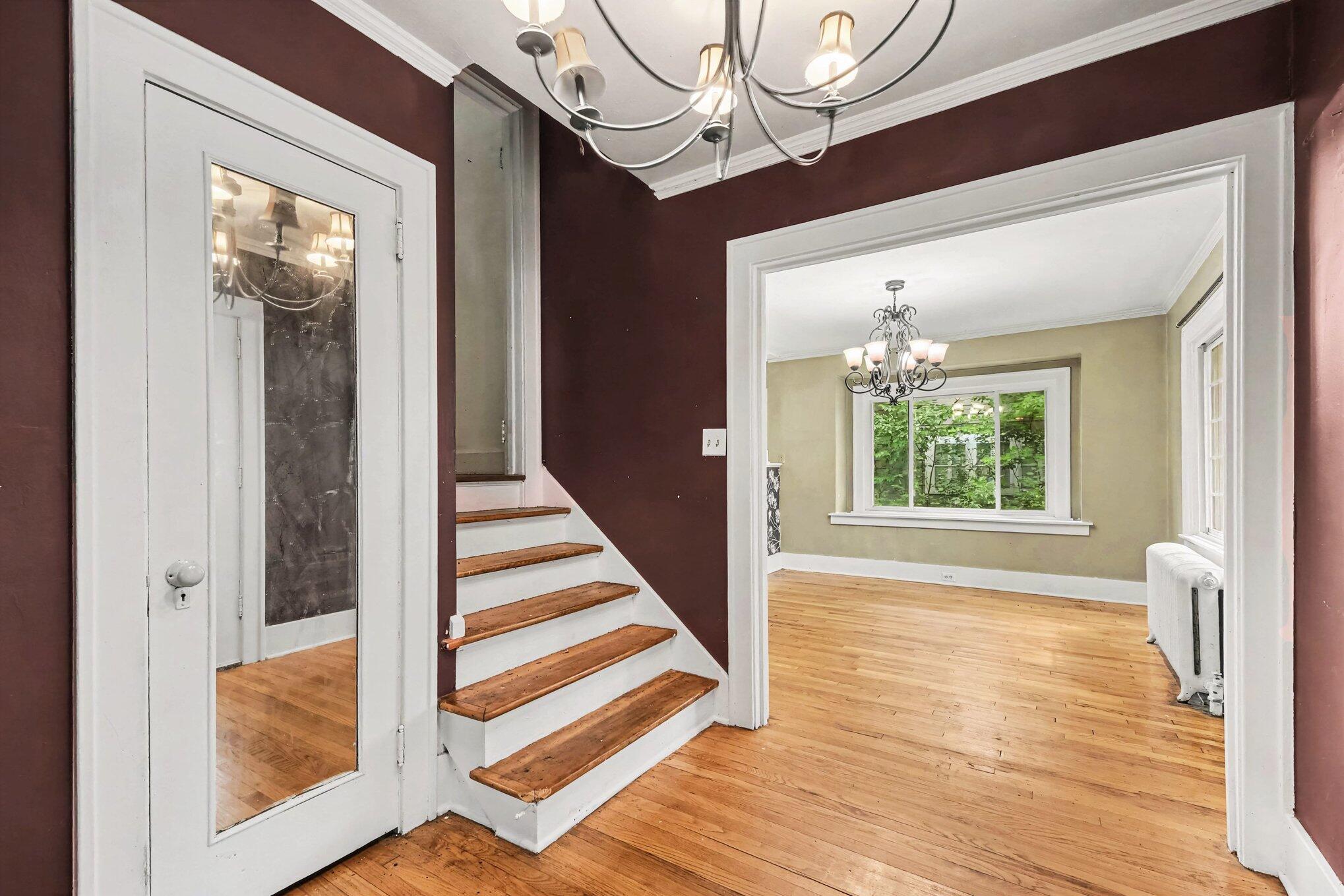 319 Aurora Street SE Grand Rapids MI 49507