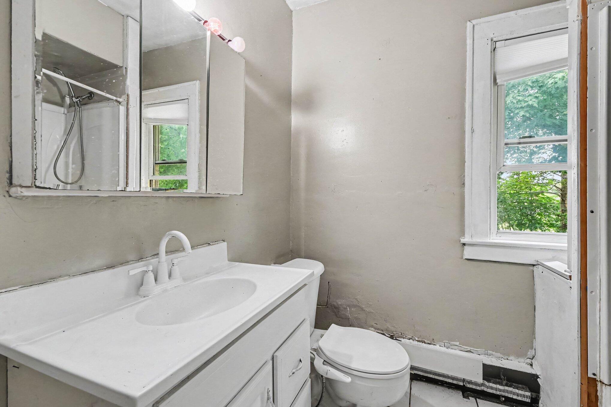 319 Aurora Street SE Grand Rapids MI 49507