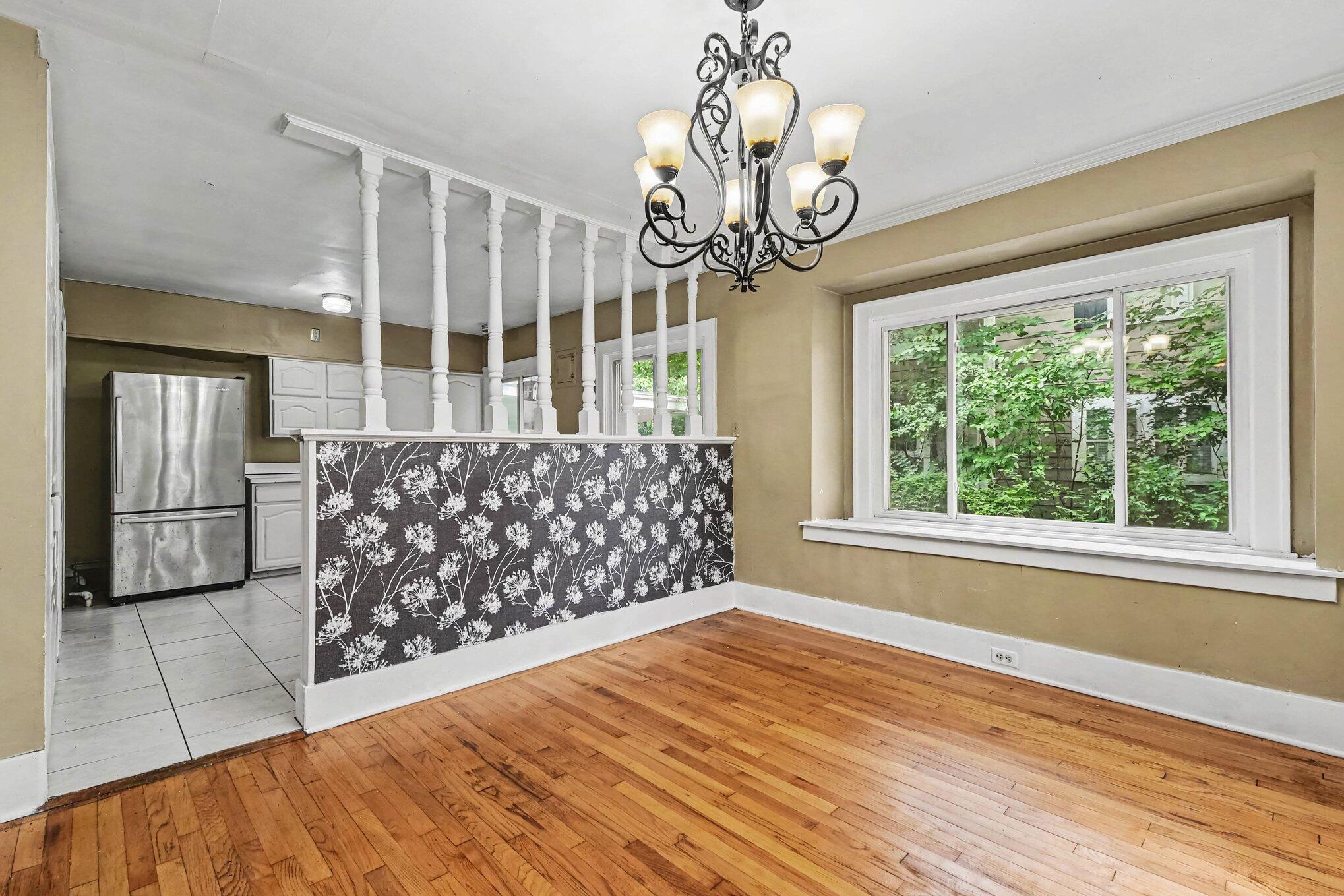 319 Aurora Street SE Grand Rapids MI 49507