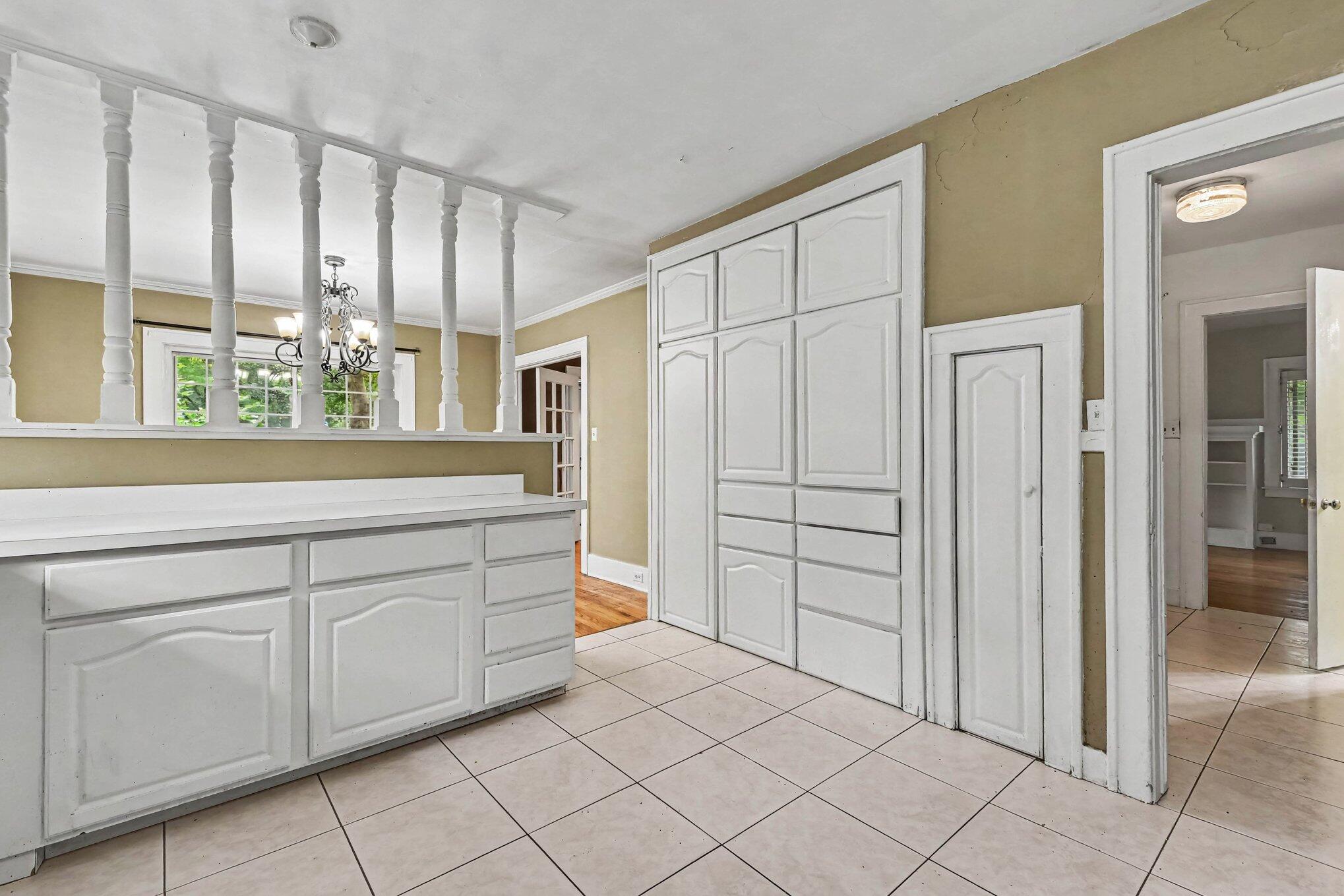 319 Aurora Street SE Grand Rapids MI 49507