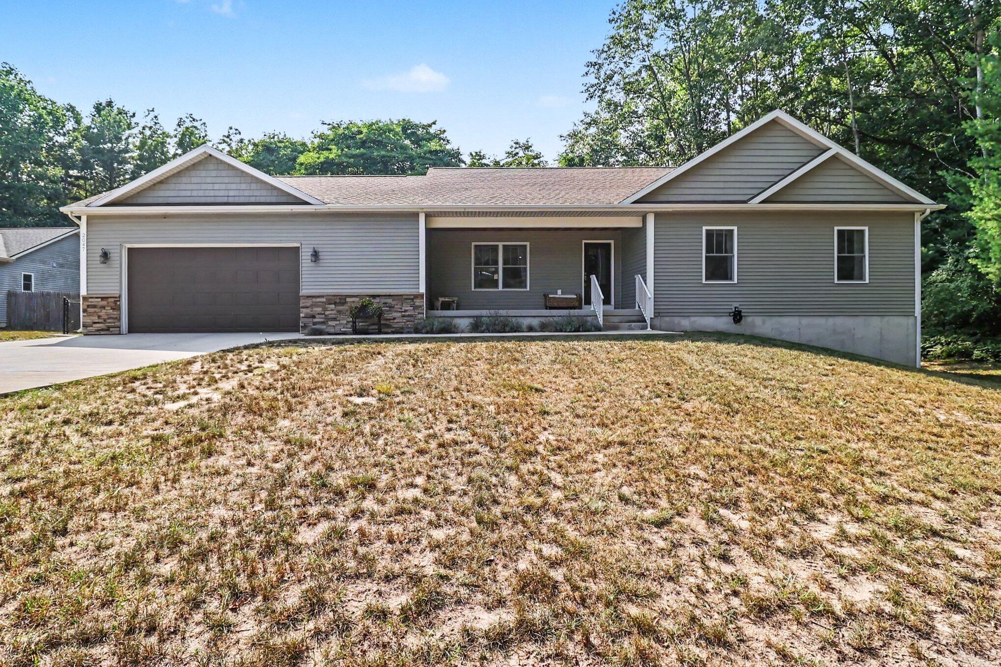 2047 N Lakeshore Drive Ludington MI 49431