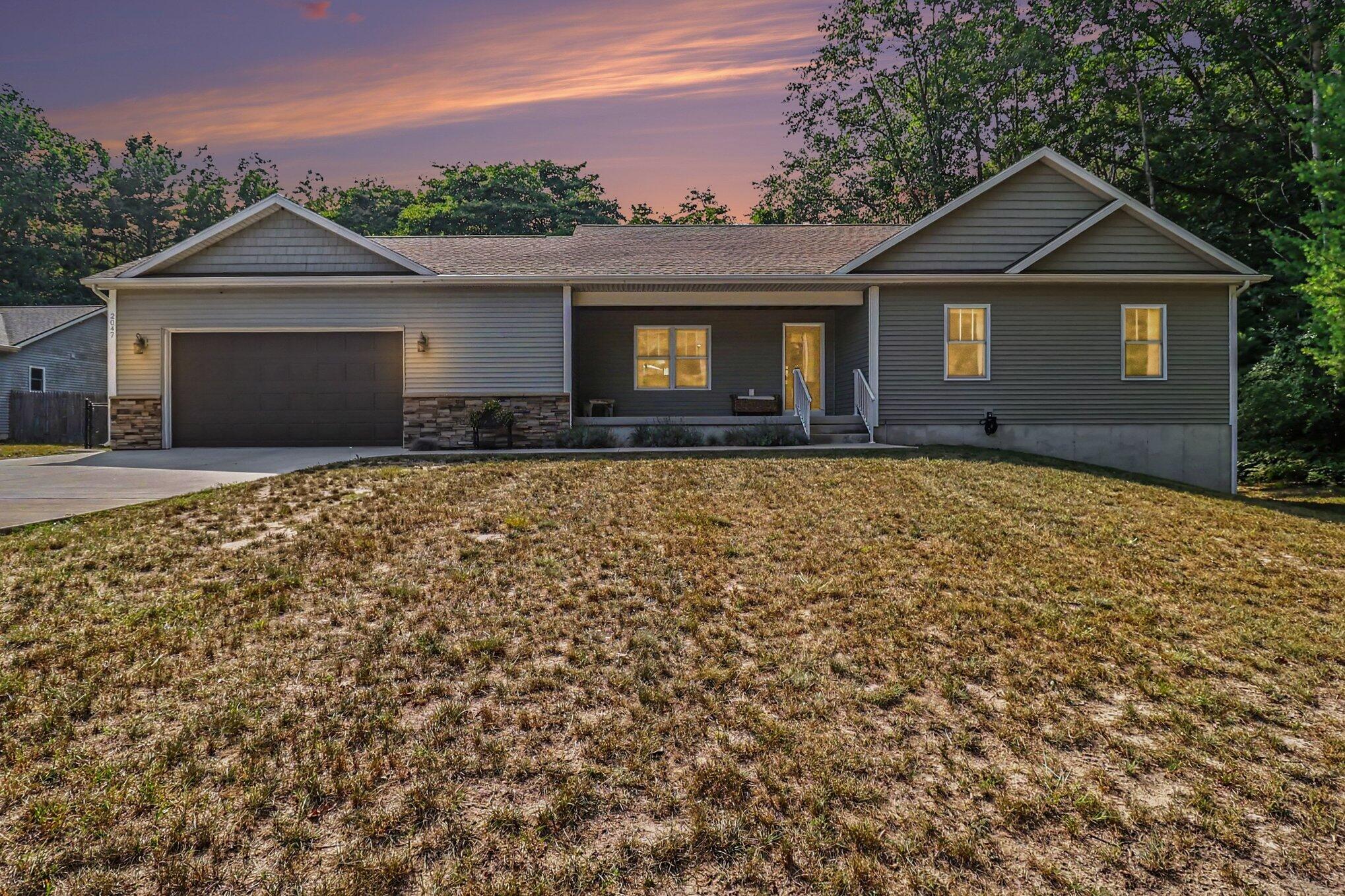 2047 N Lakeshore Drive Ludington MI 49431