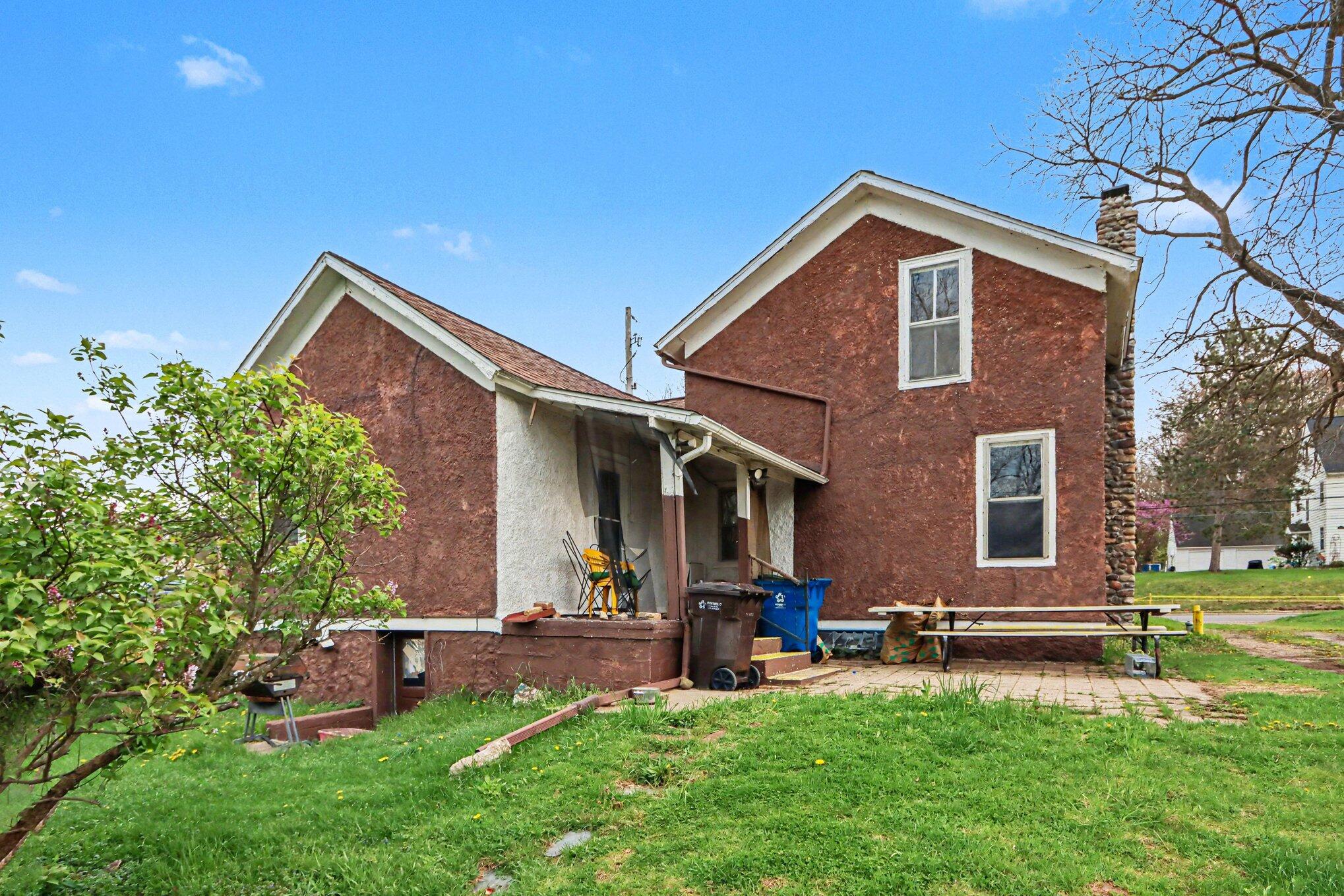 3011 Riverview Drive Kalamazoo MI 49004