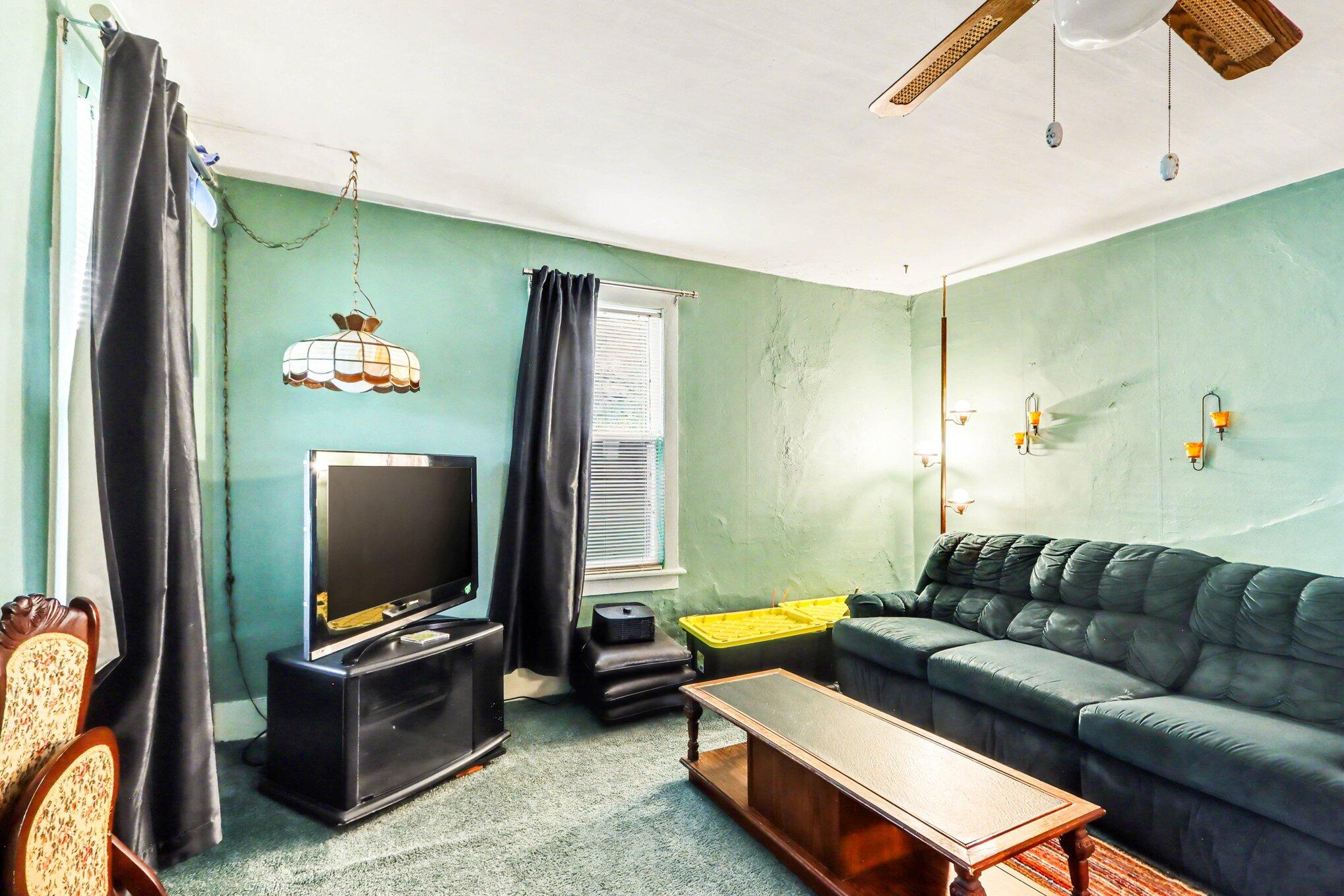 3011 Riverview Drive Kalamazoo MI 49004