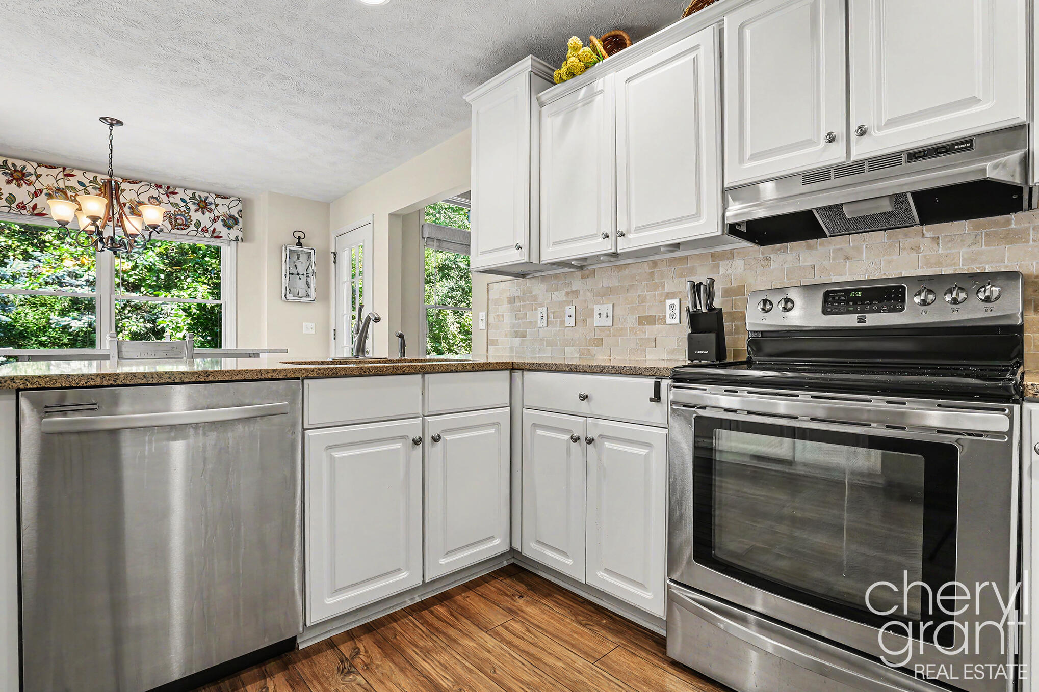 2297 Christine Court SE Grand Rapids MI 49546