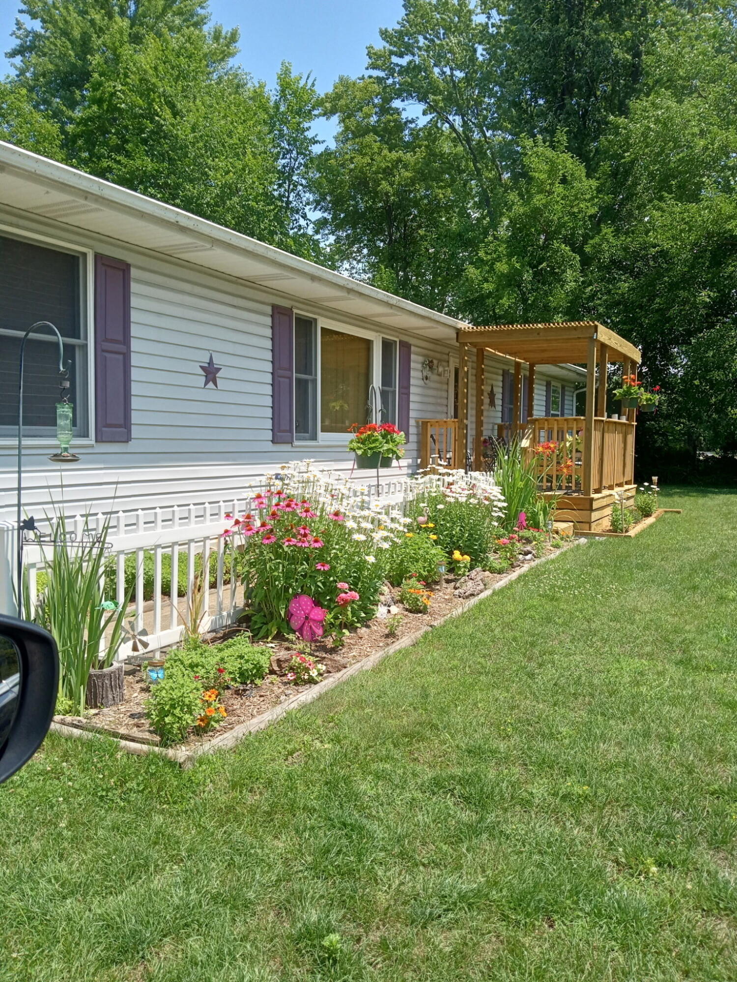 4453 Hicks Avenue Benton Harbor MI 49022