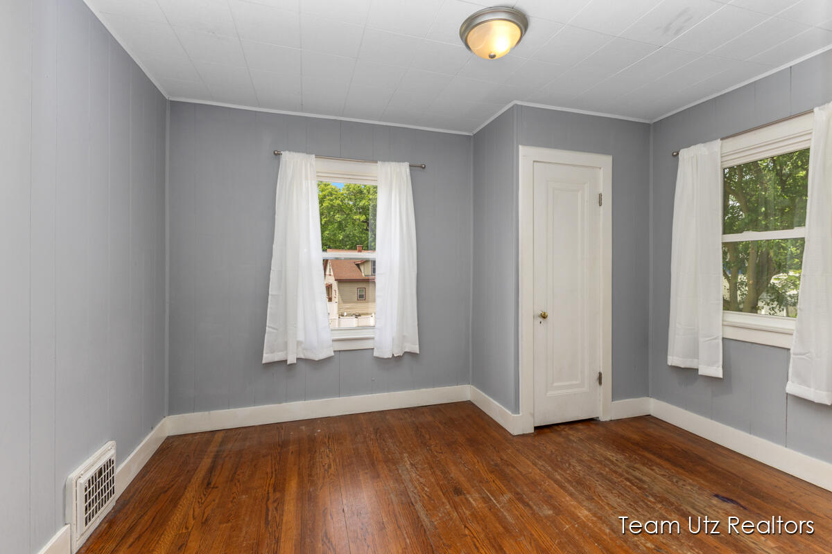 615 Griggs Street SE Grand Rapids MI 49507