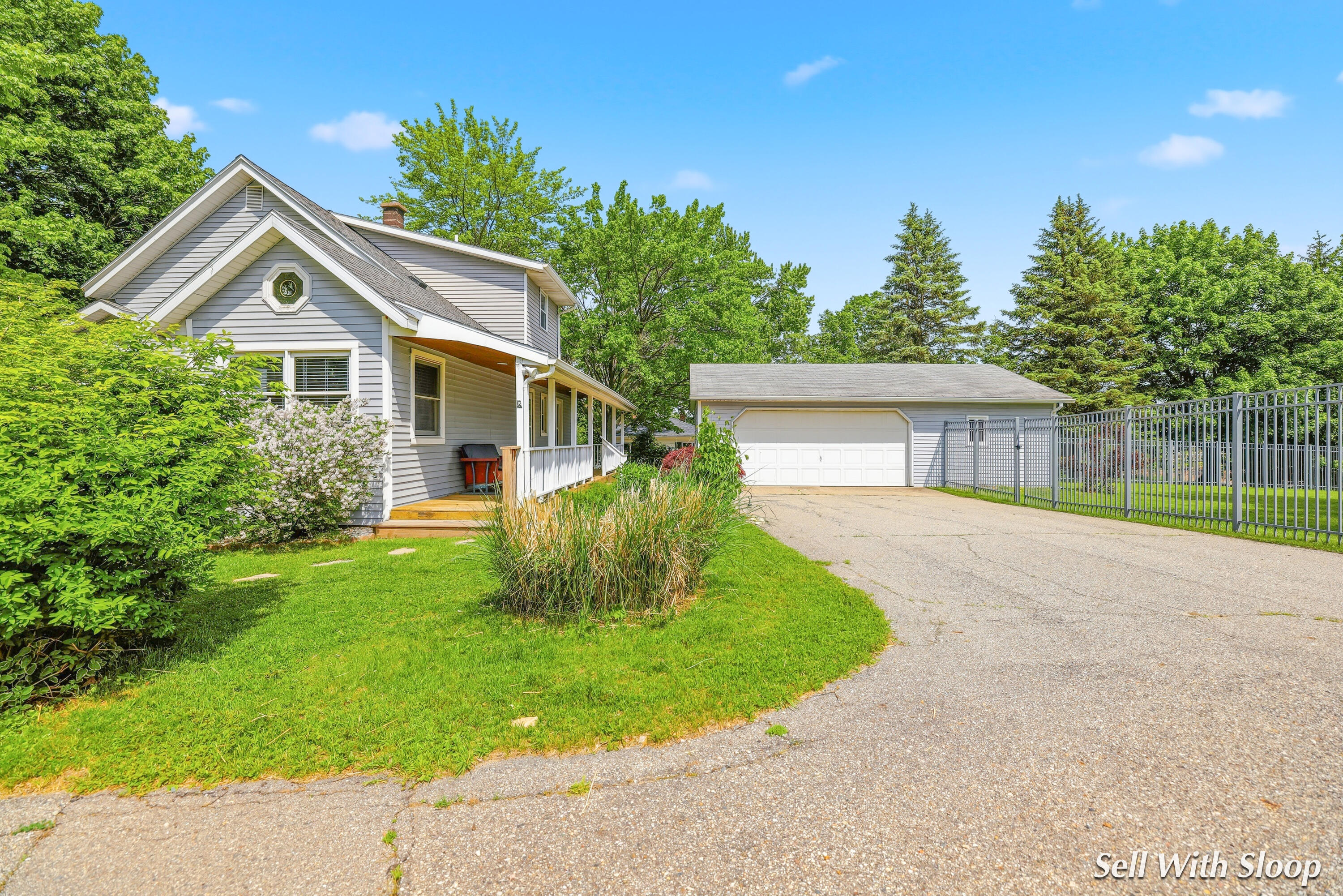 3610 Michigan Street NE Grand Rapids MI 49525