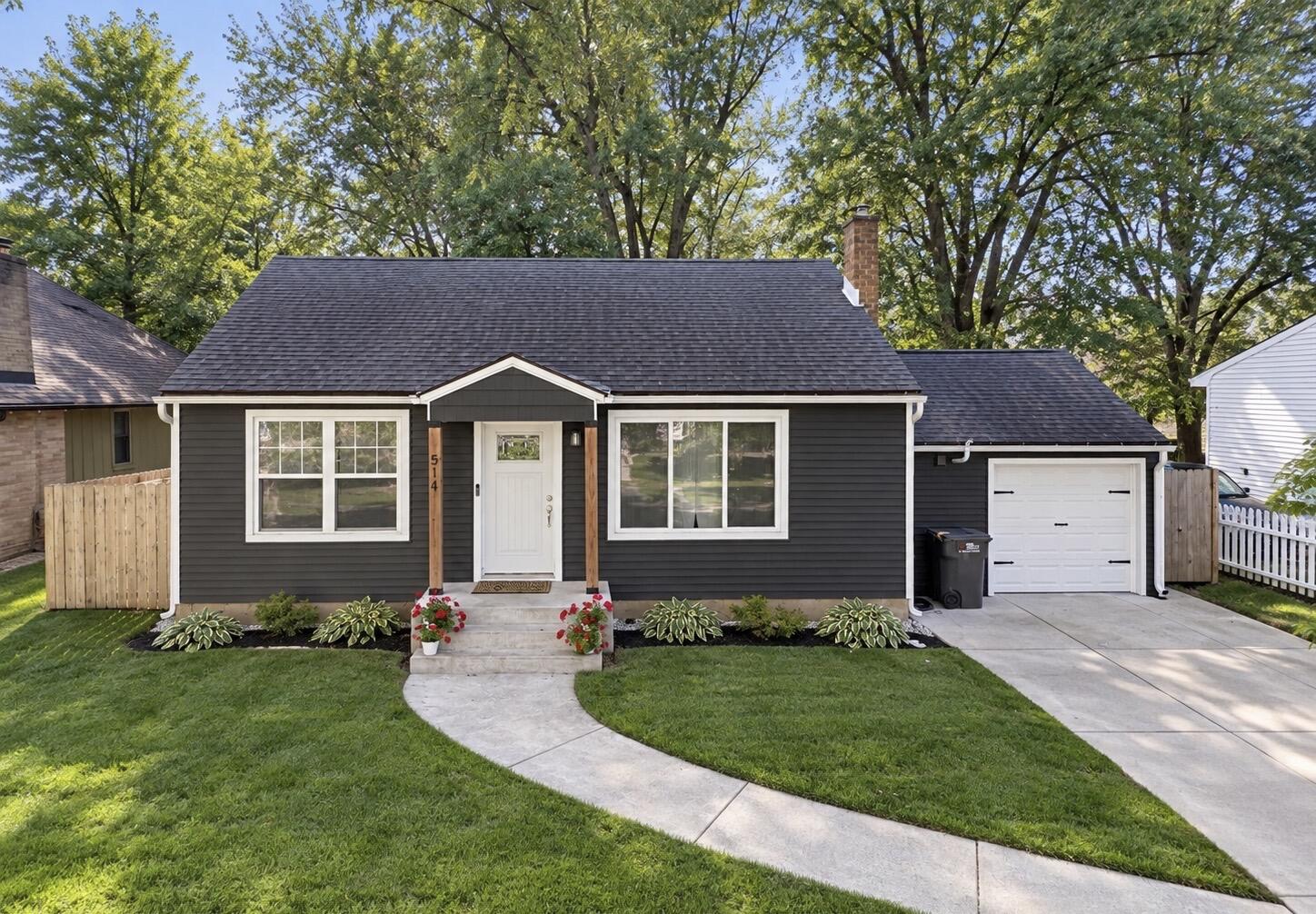 511 Clayton Avenue NW Grand Rapids MI 49534
