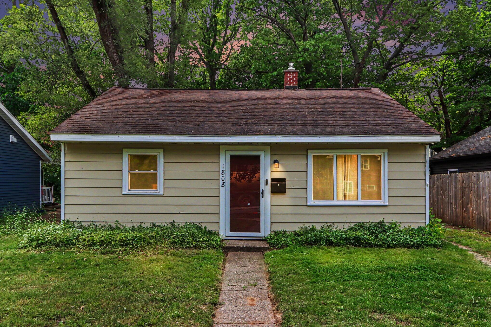 1808 Elder Street Kalamazoo MI 49048
