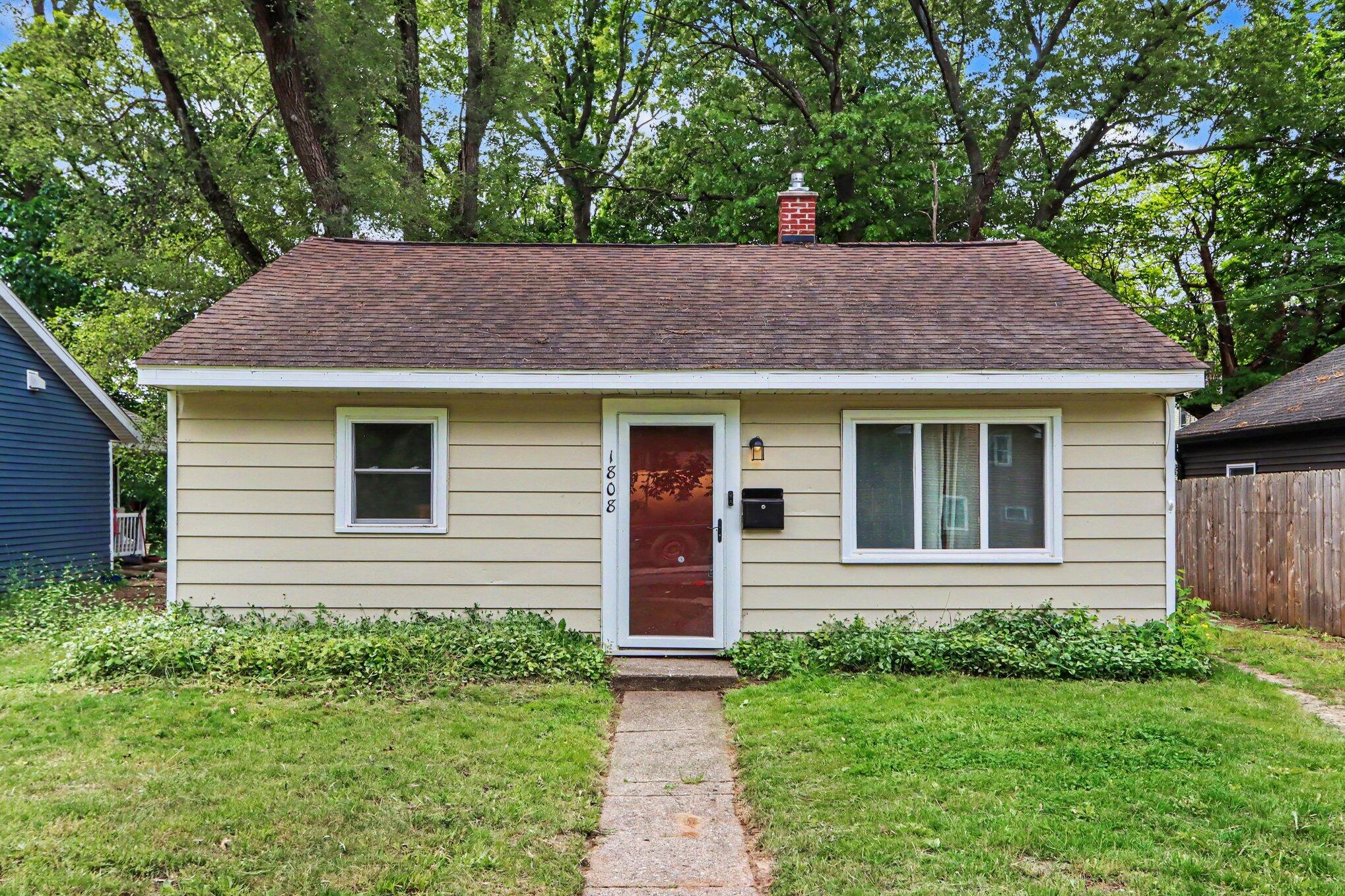 1808 Elder Street Kalamazoo MI 49048