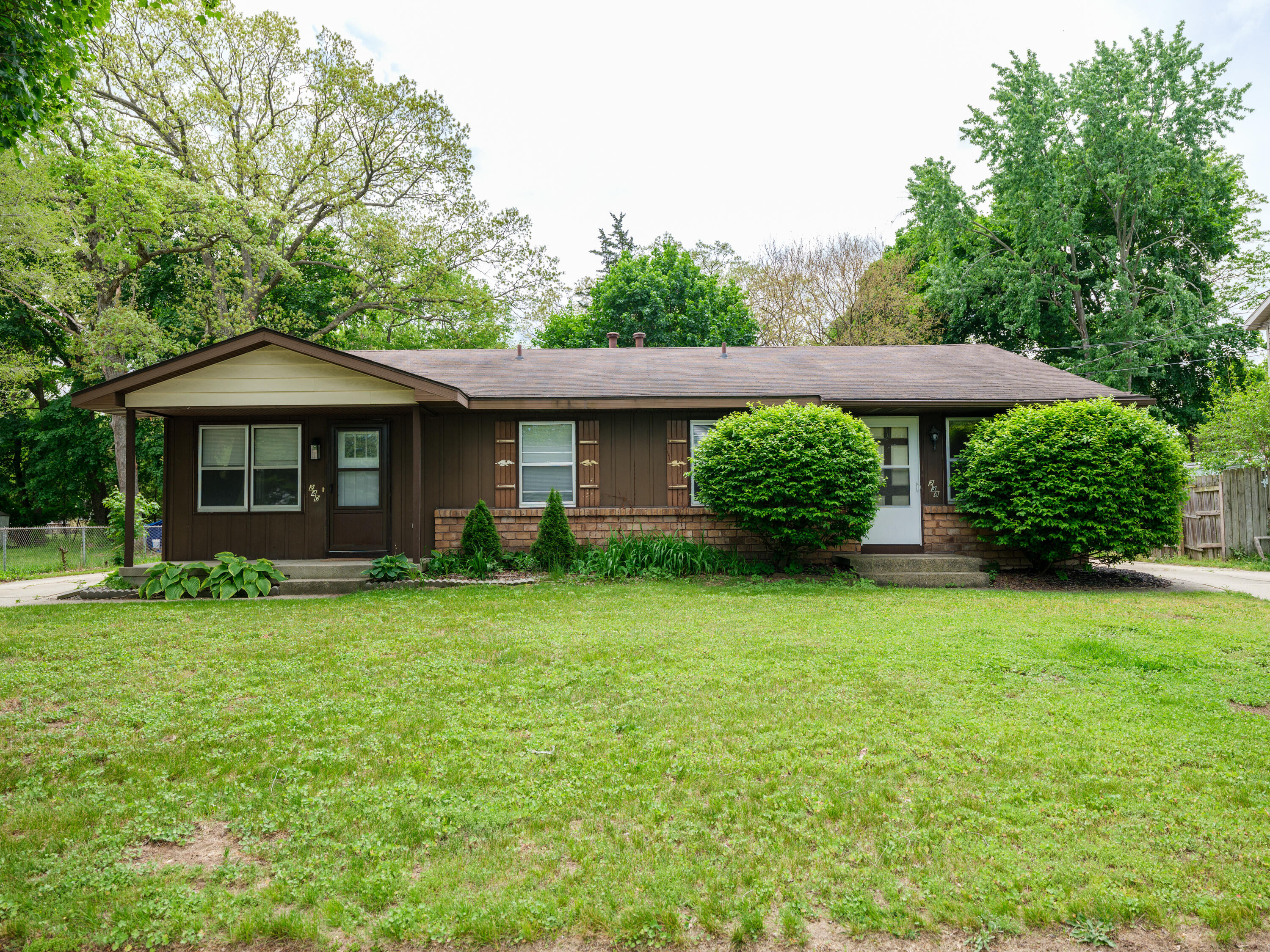 238-240 Wilbur Street SE Grand Rapids MI 49548