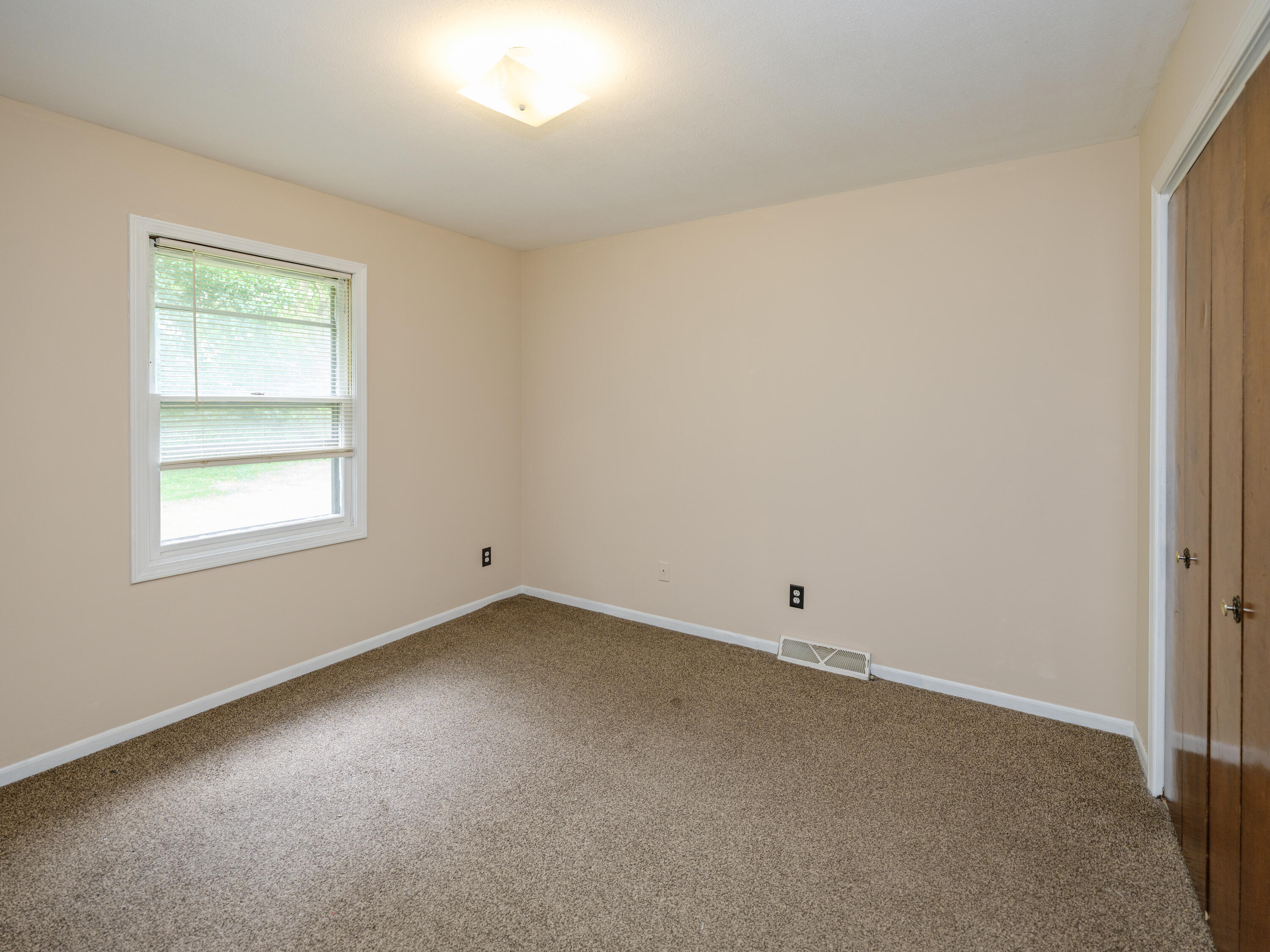 238-240 Wilbur Street SE Grand Rapids MI 49548