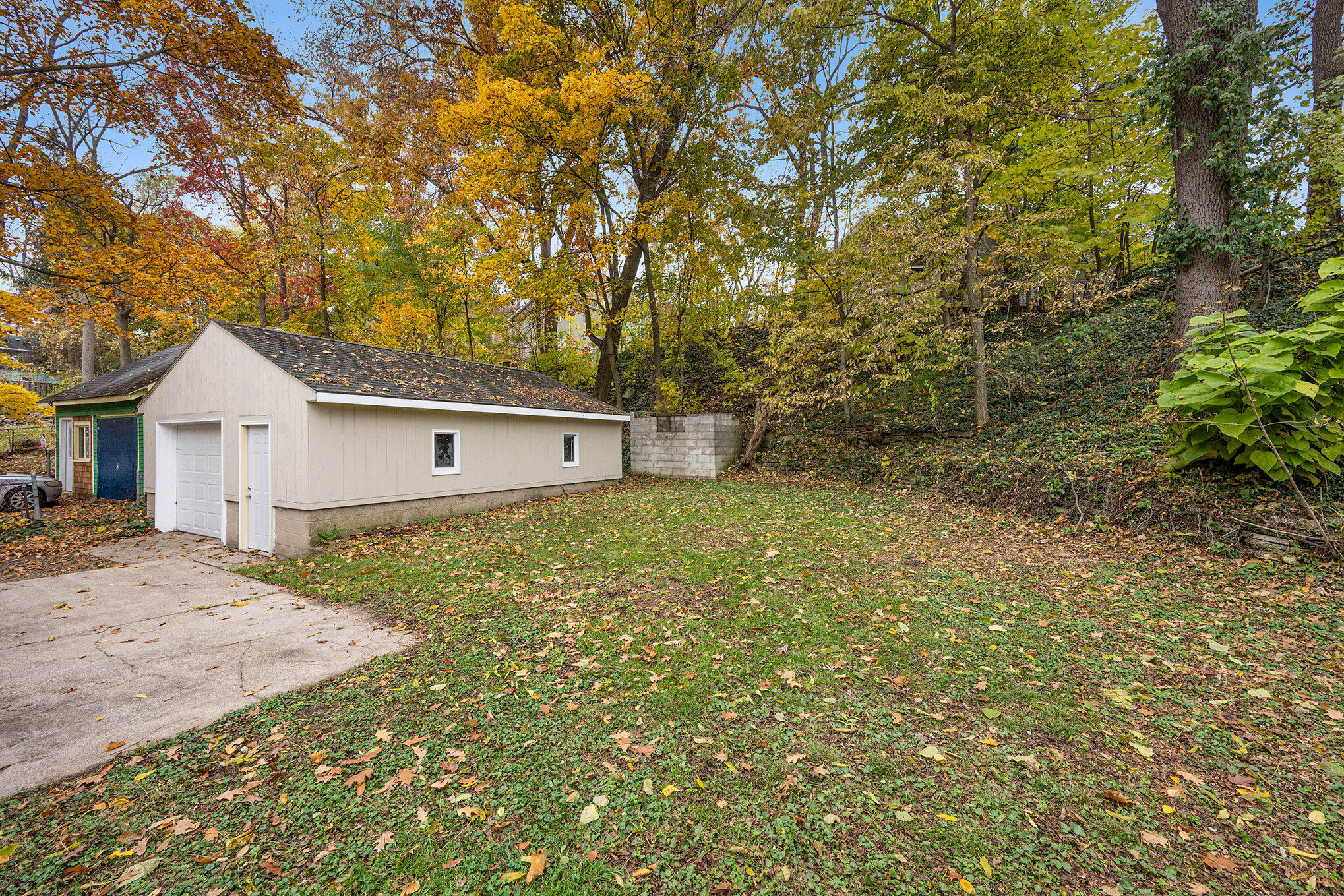 421 Hilbert Street Kalamazoo MI 49007