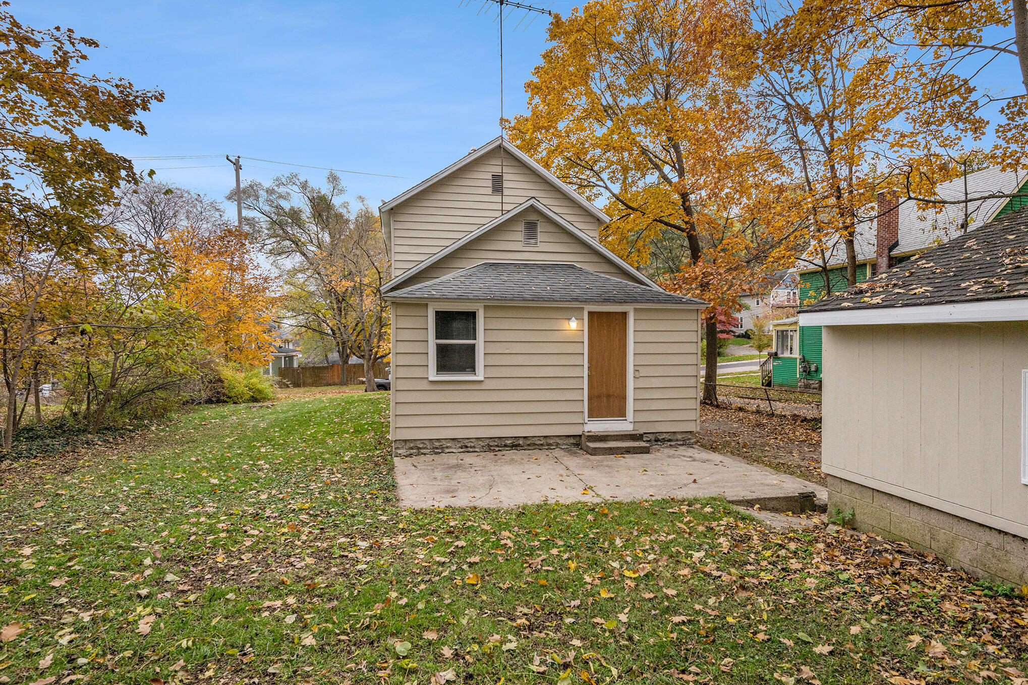 421 Hilbert Street Kalamazoo MI 49007