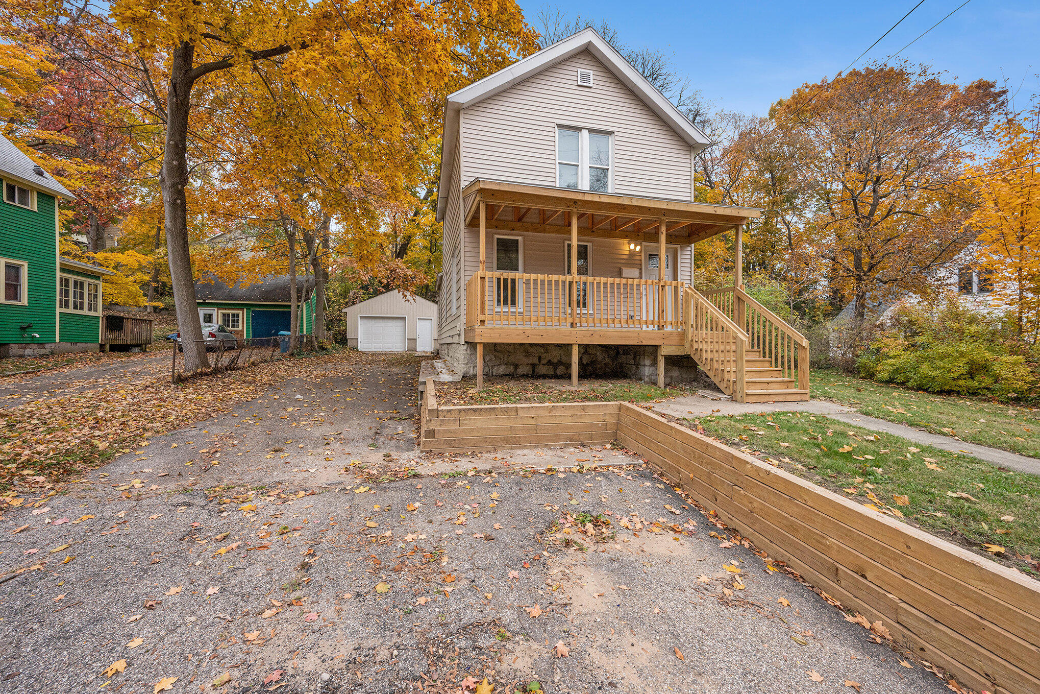 421 Hilbert Street Kalamazoo MI 49007