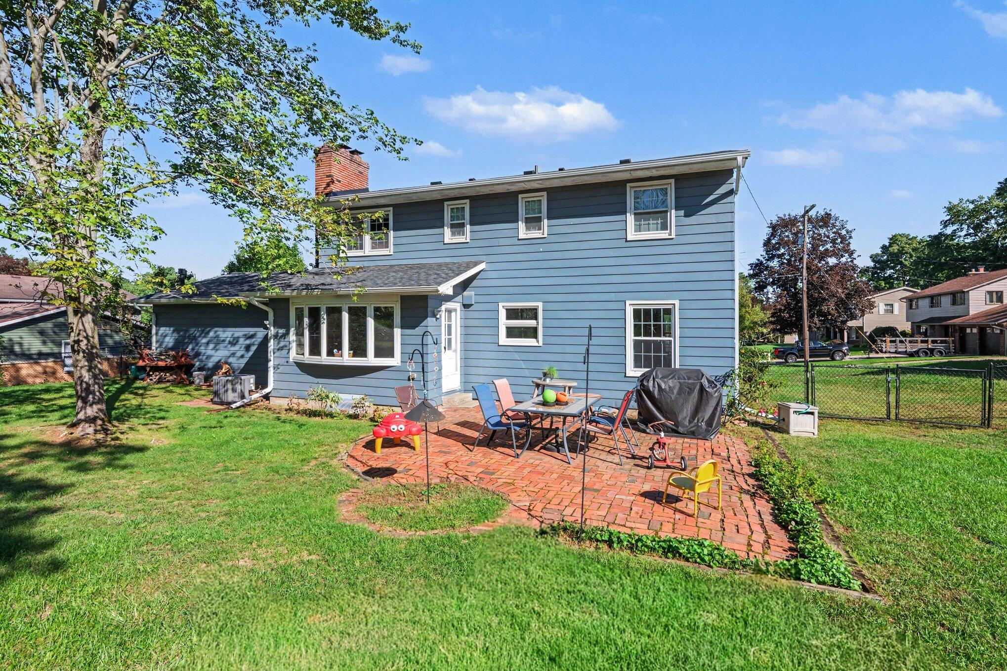 1319 Royal Oak Avenue Portage MI 49024