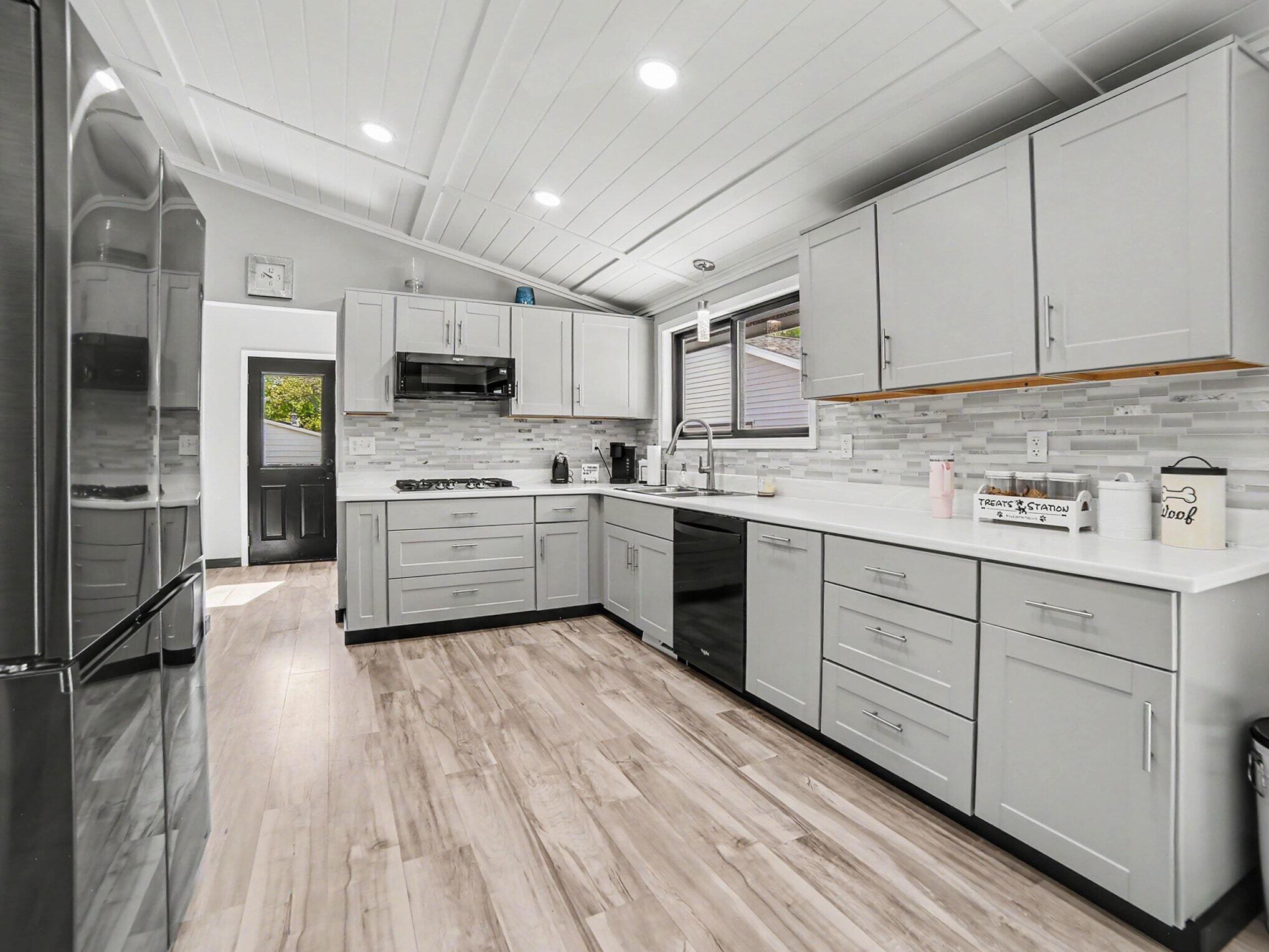 906 Mitchell Street Ludington MI 49431