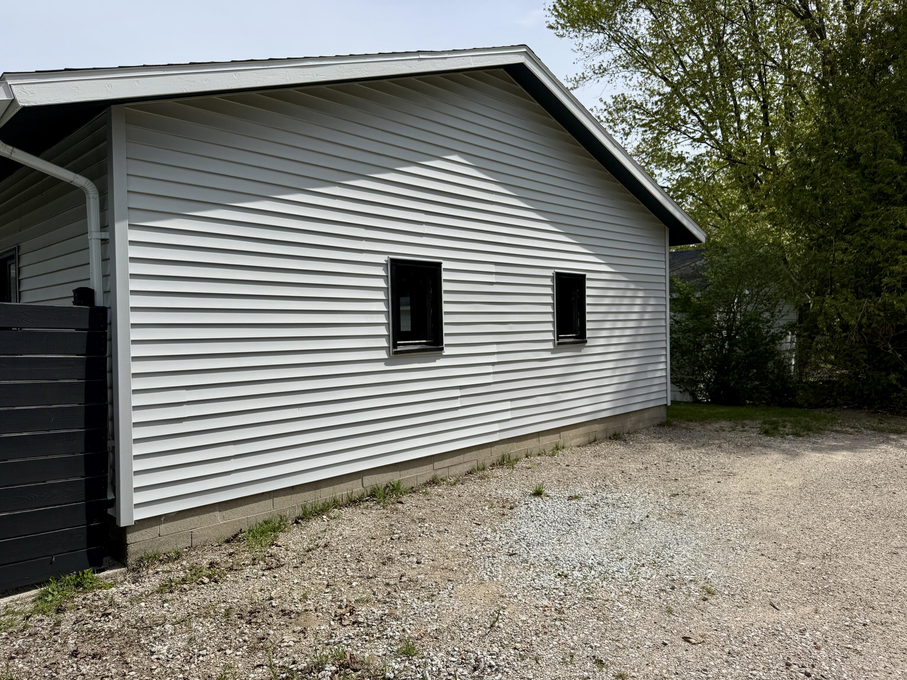 906 Mitchell Street Ludington MI 49431