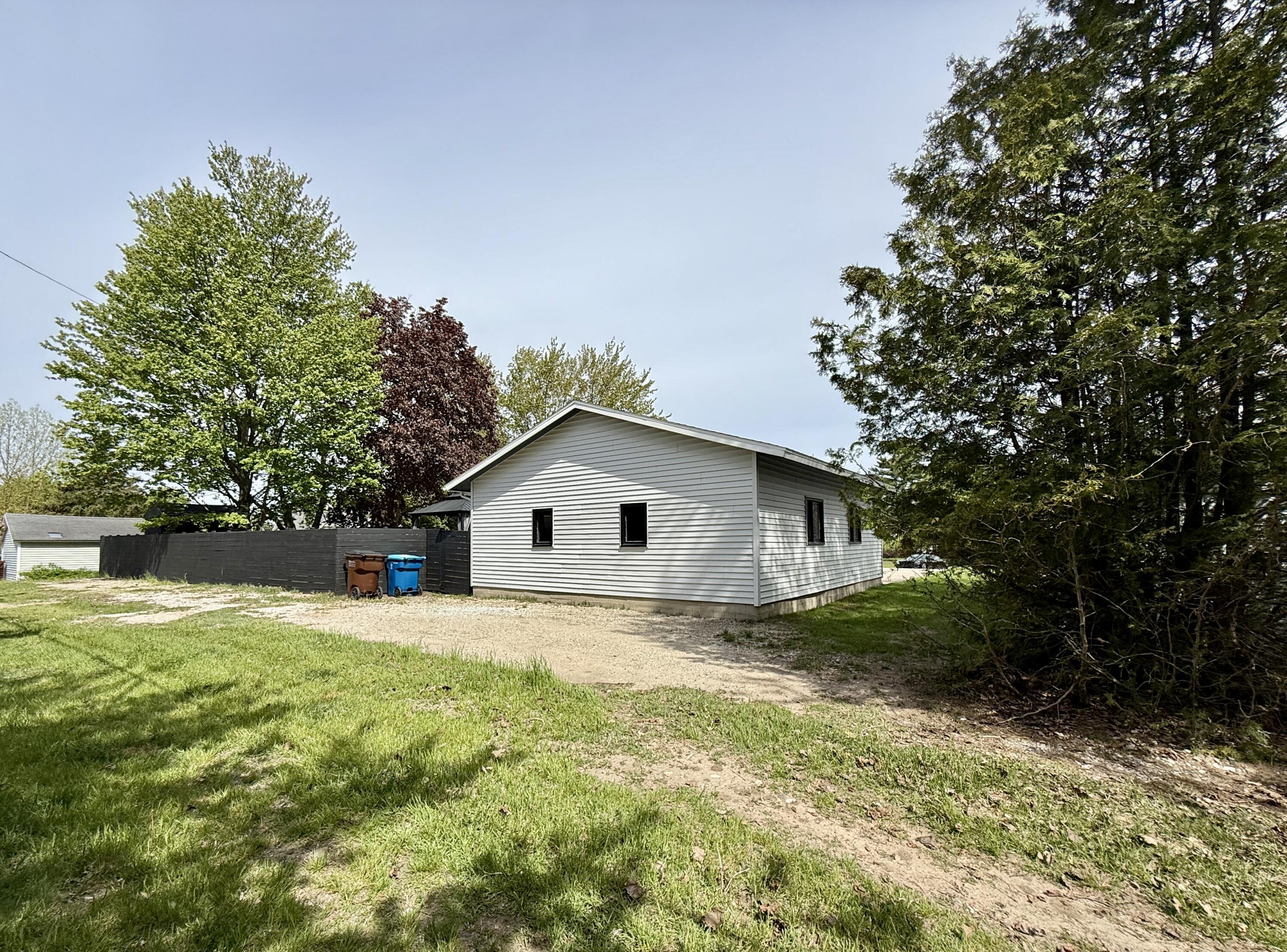906 Mitchell Street Ludington MI 49431