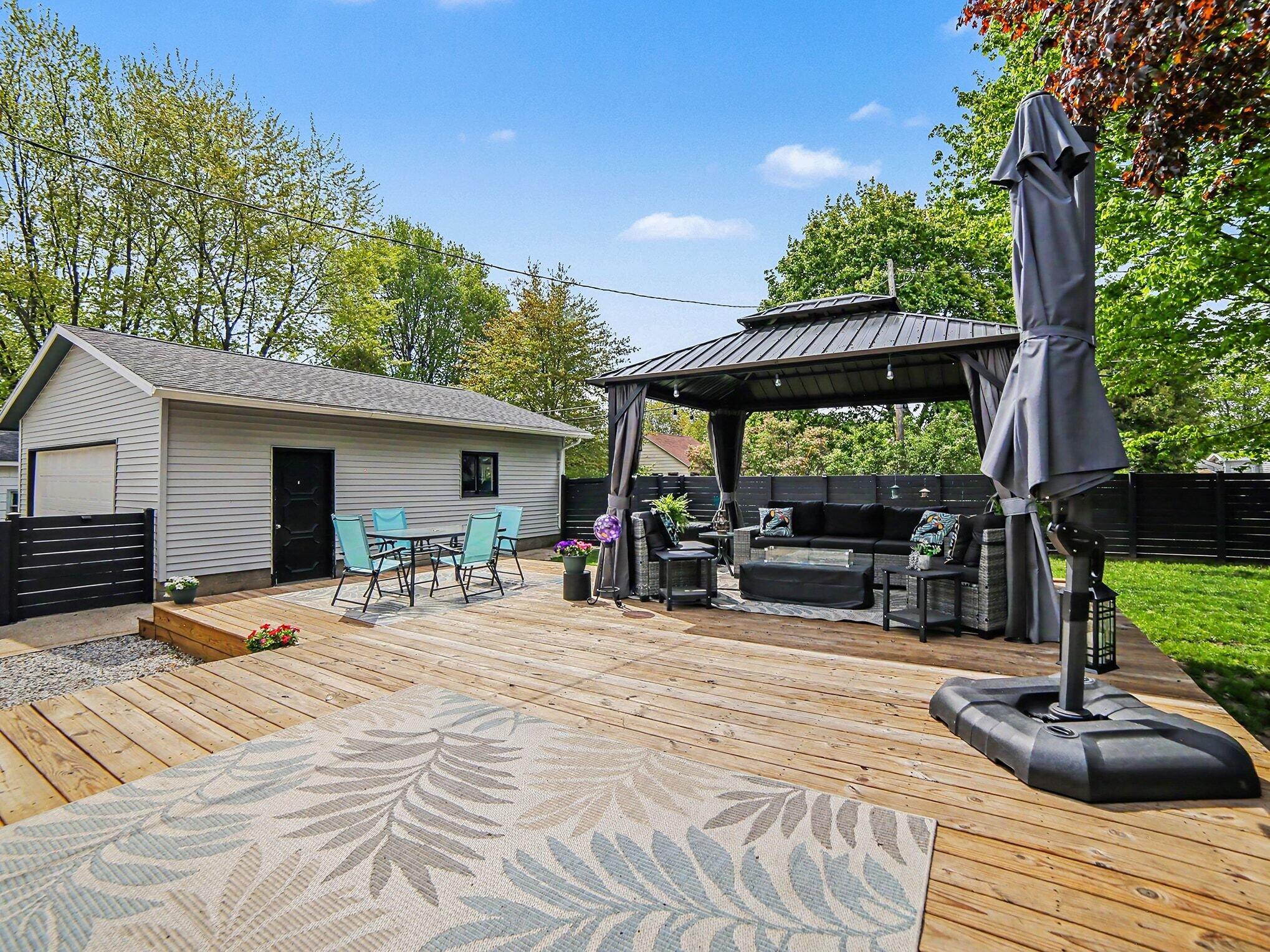 906 Mitchell Street Ludington MI 49431