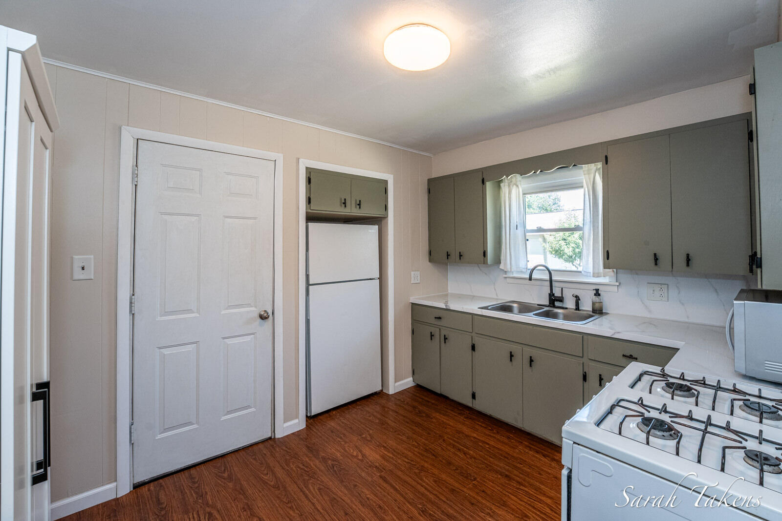 3445 Reiser Avenue SW Grand Rapids MI 49548