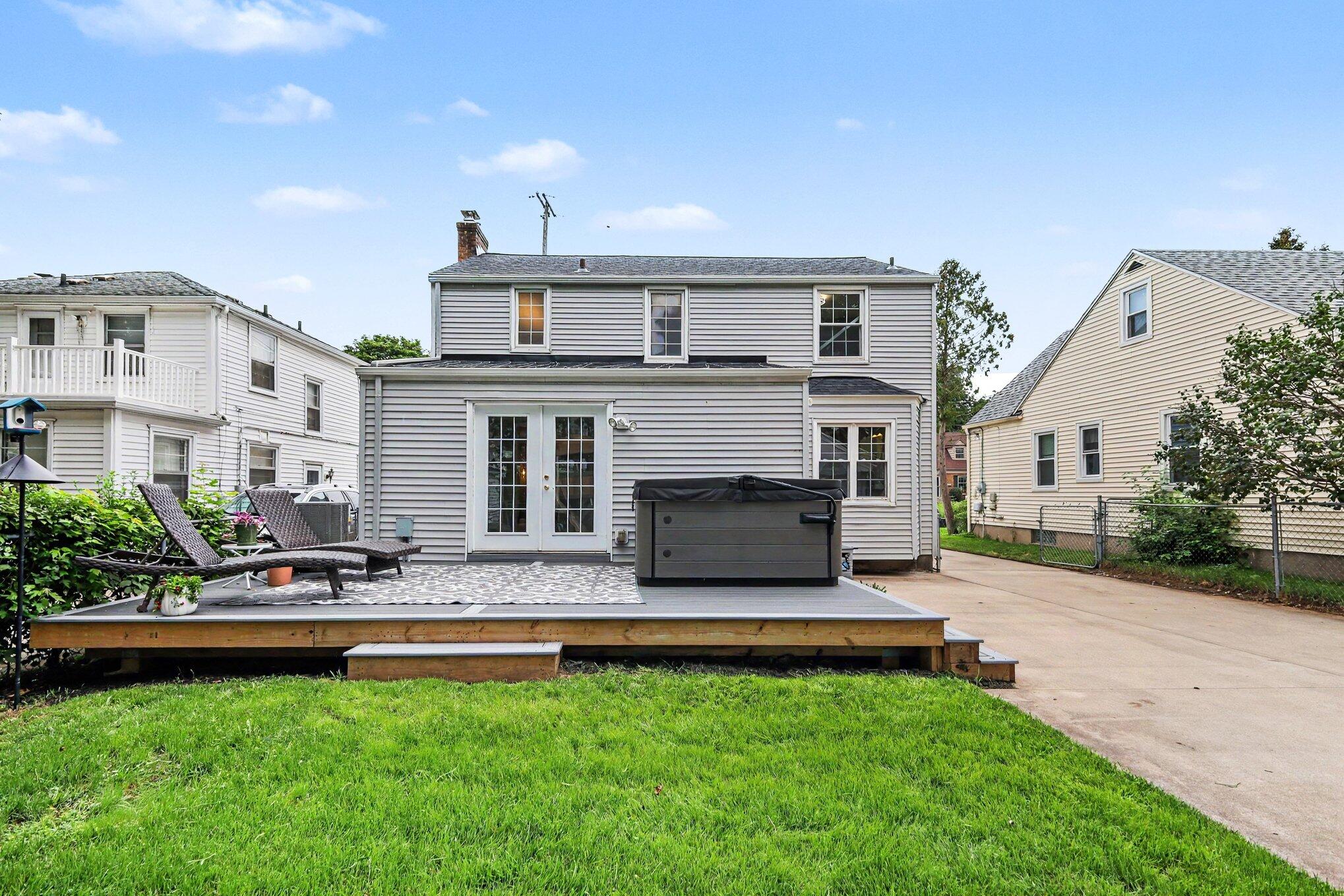 636 Hoyt Street SE Grand Rapids MI 49507